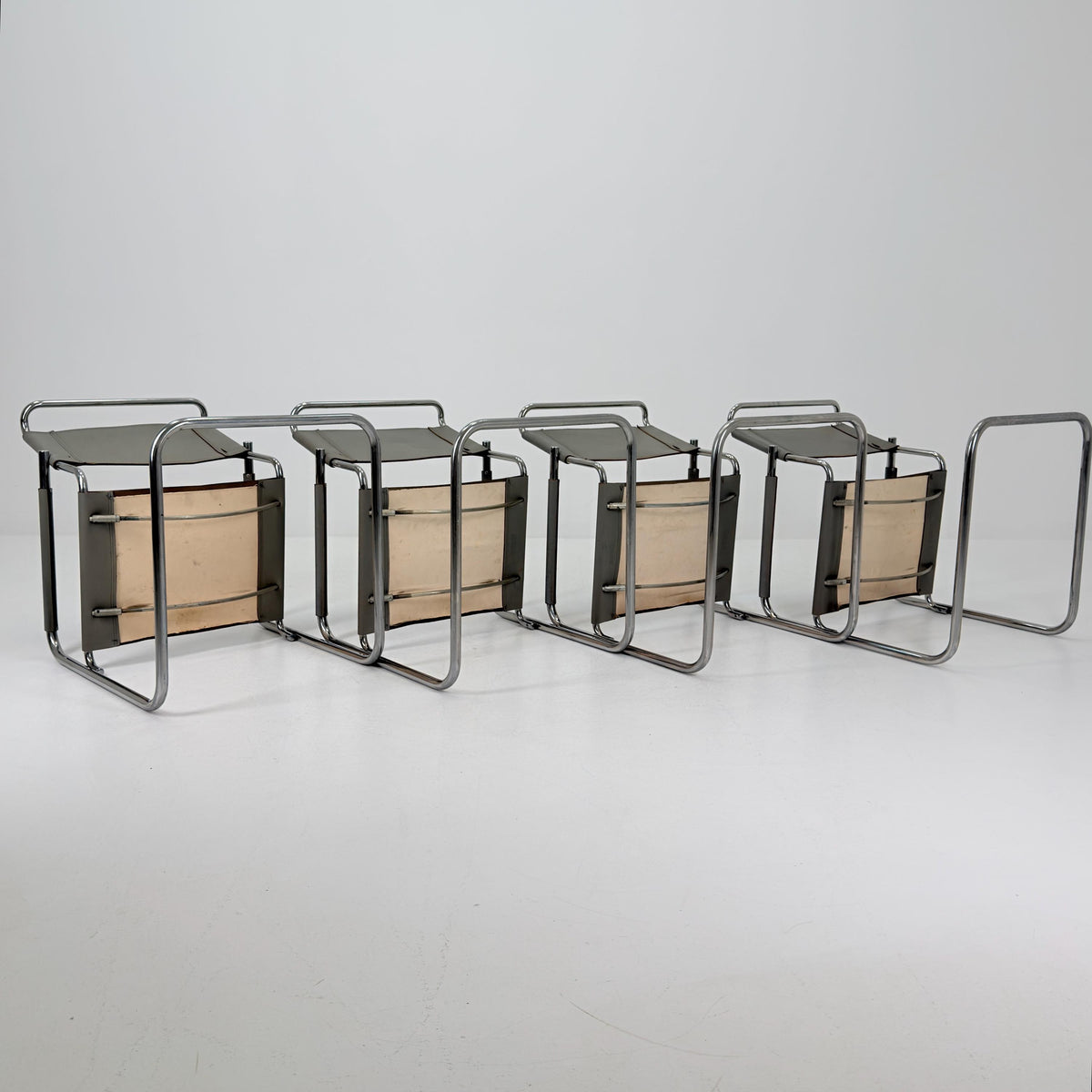 Set of 4 Iconic gray Leather S34 Cantilever Chairs by Mart Stam for Thonet – Bauhaus Design, 1980s Germany