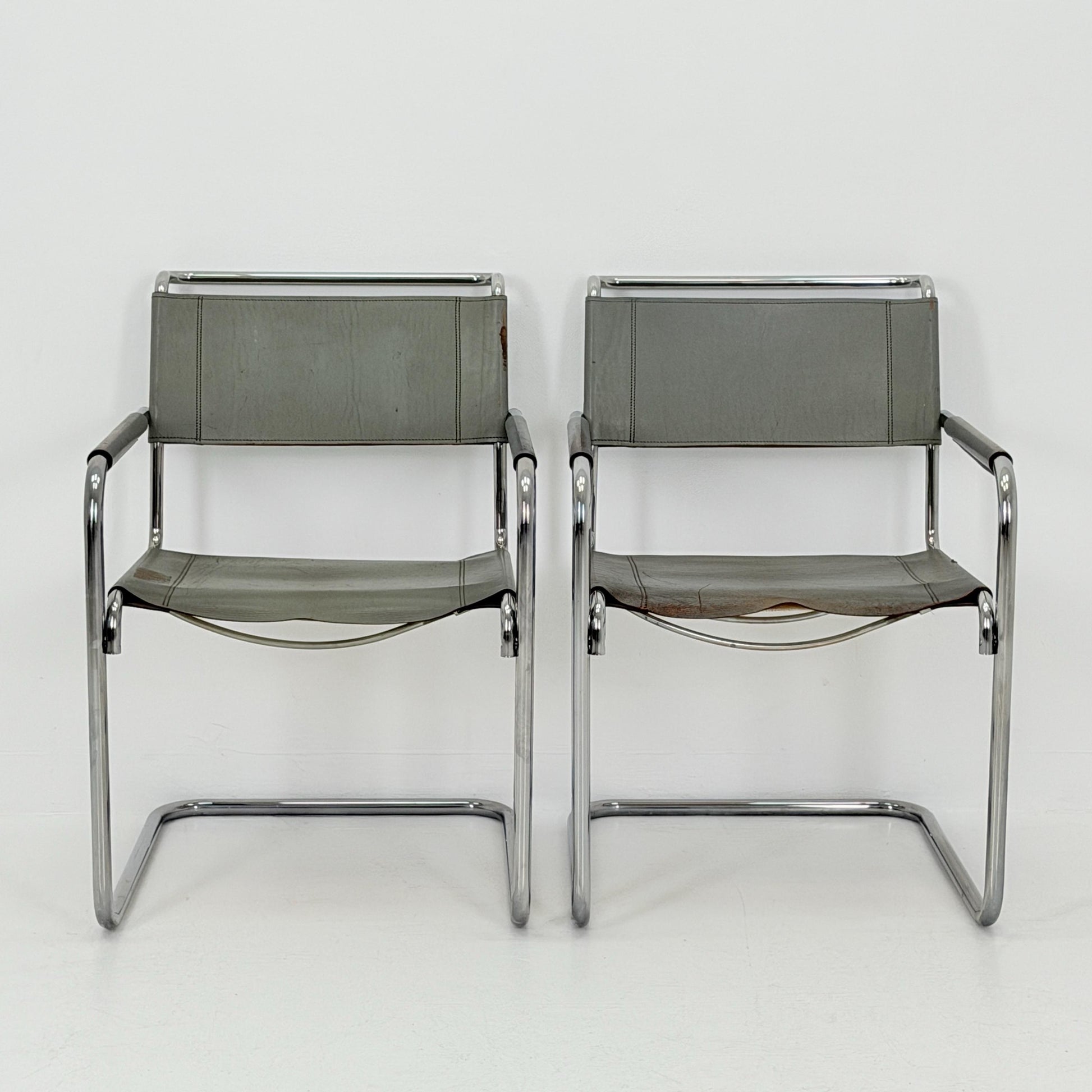 Set of 2 Iconic gray Leather S34 Cantilever Chairs by Mart Stam for Thonet – Bauhaus Design, 1980s Germany