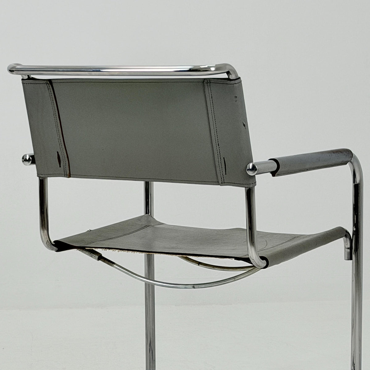 Set of 2 Iconic gray Leather S34 Cantilever Chairs by Mart Stam for Thonet – Bauhaus Design, 1980s Germany