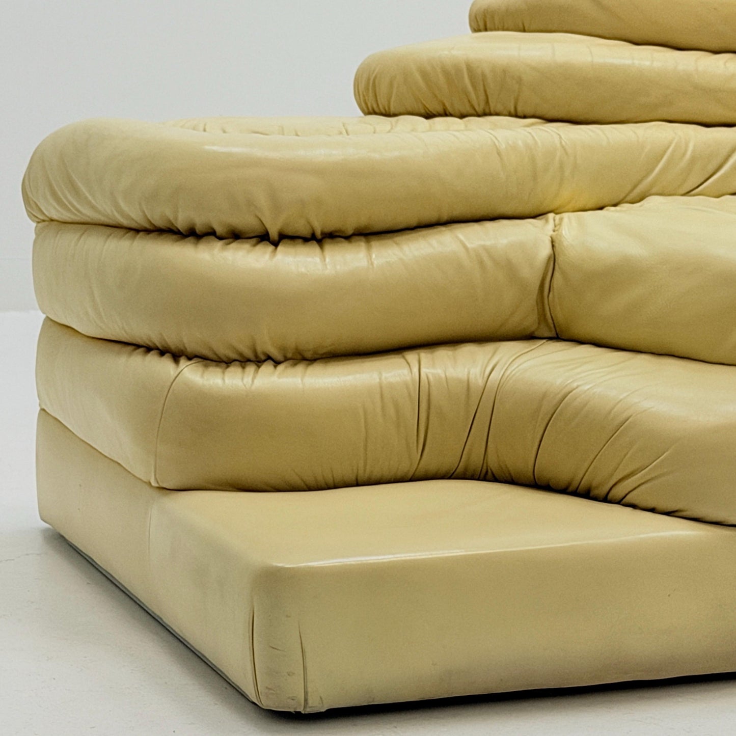 Rare Mid-Century DS-1025 “Terrazza” Landscape Sofa by Ubald Klug for De Sede, Switzerland 1970s