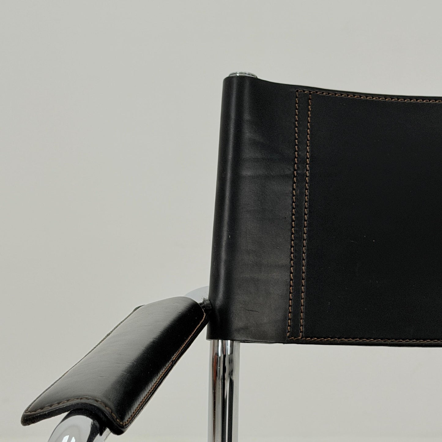 Mid-Century Bauhaus S34 black leather Armchair by Centro Studio Italy, 1980s
