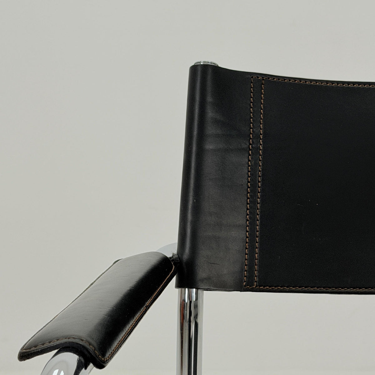 Mid-Century Bauhaus S34 black leather Armchair by Centro Studio Italy, 1980s