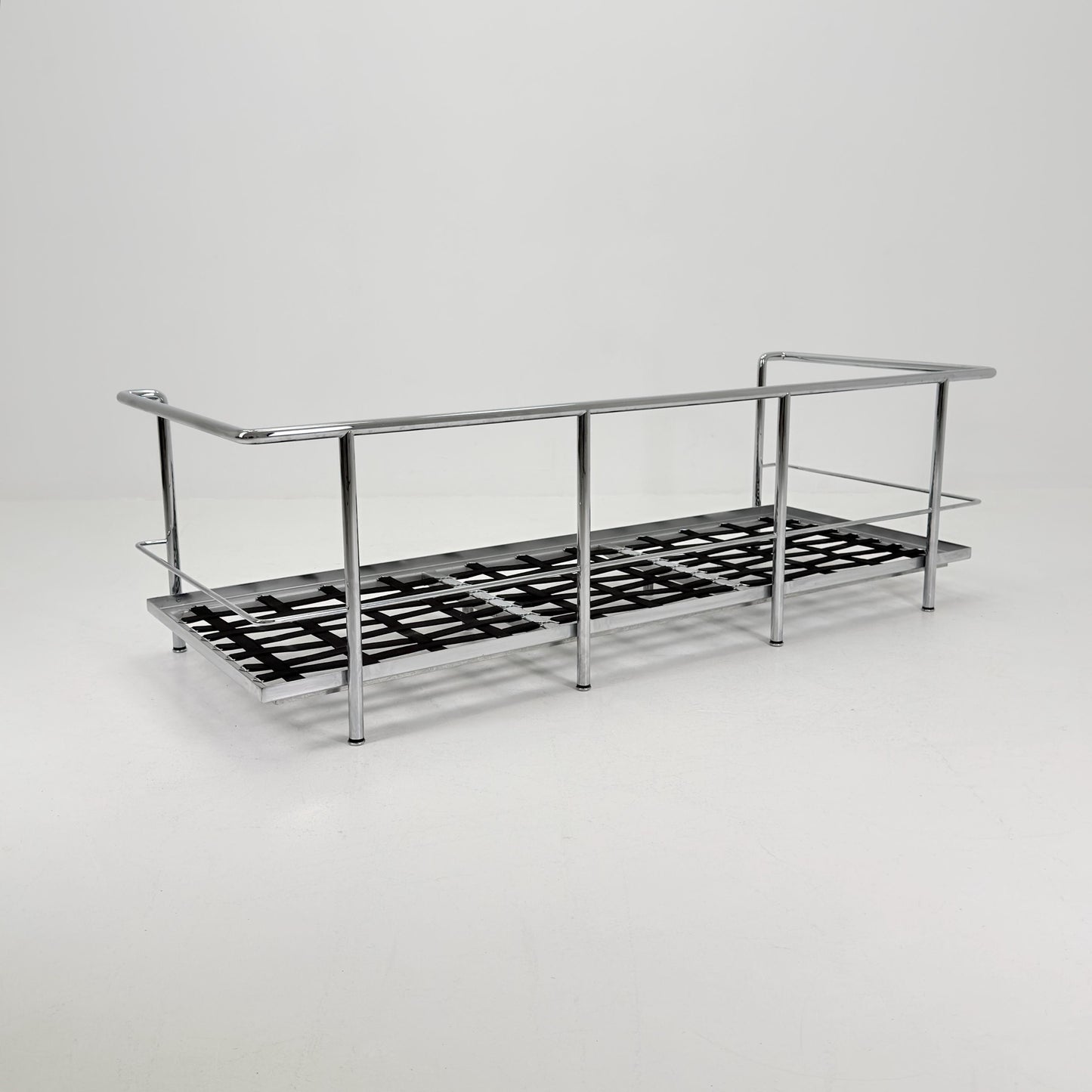 Mid century Bauhaus black leather LC2 3-Seat Sofa by Le Corbusier for Cassina, Italy 1980s