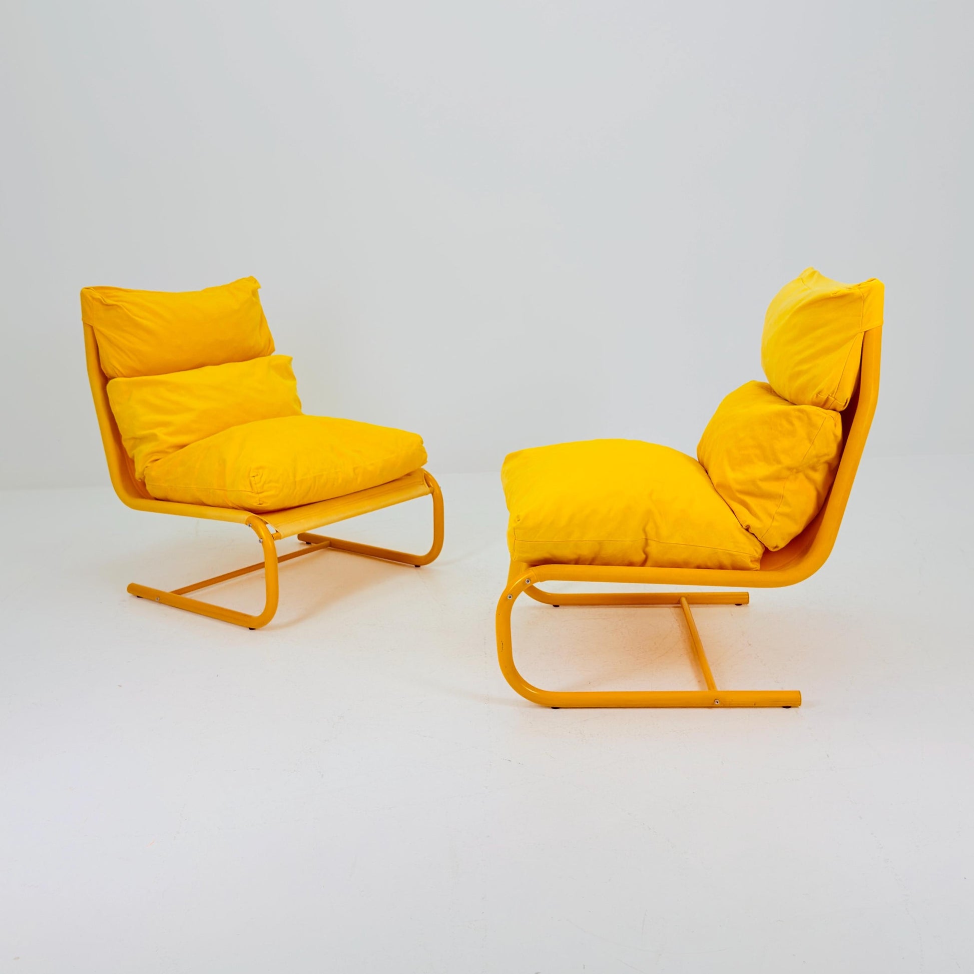 1 of 2 Space age yellow Stuns lounge chairs by Jan Dranger & Johan Huldt for Innovator Sweden 1970s