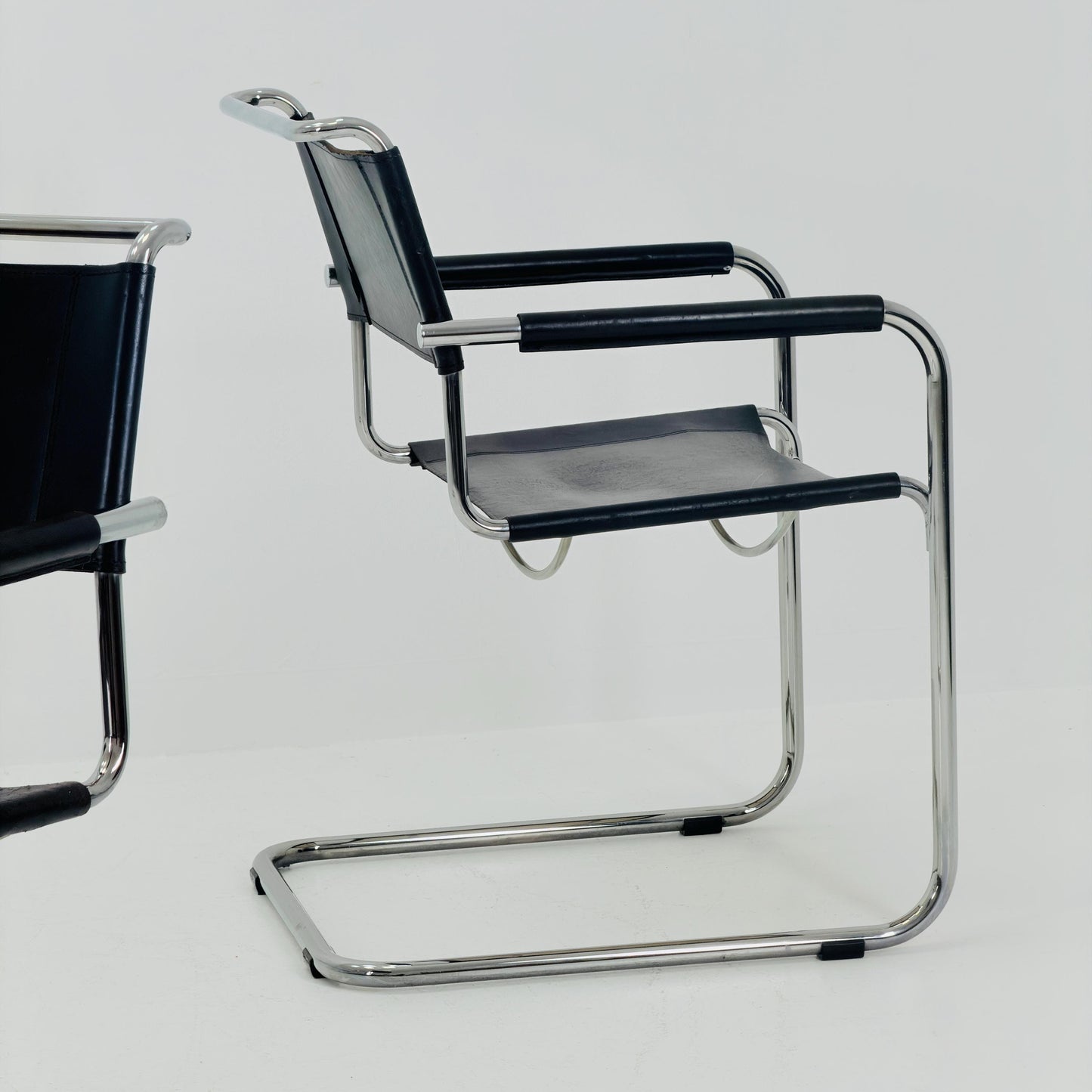 Set of 3 Iconic Black Leather S34 Cantilever Chairs by Mart Stam for Thonet – Bauhaus Design, 1980s
