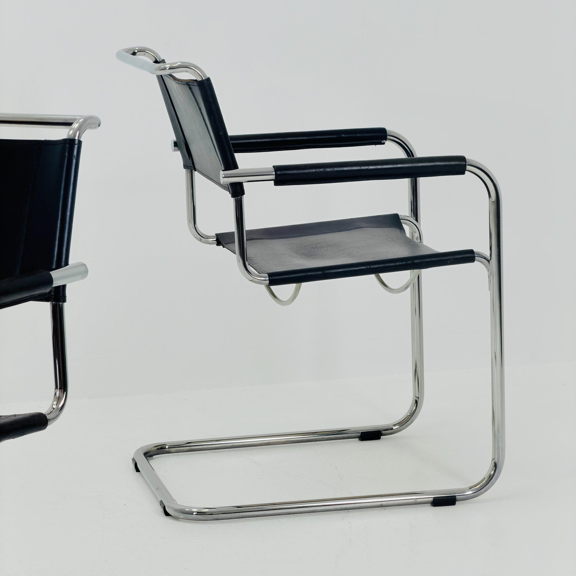 Set of 3 Iconic Black Leather S34 Cantilever Chairs by Mart Stam for Thonet – Bauhaus Design, 1980s
