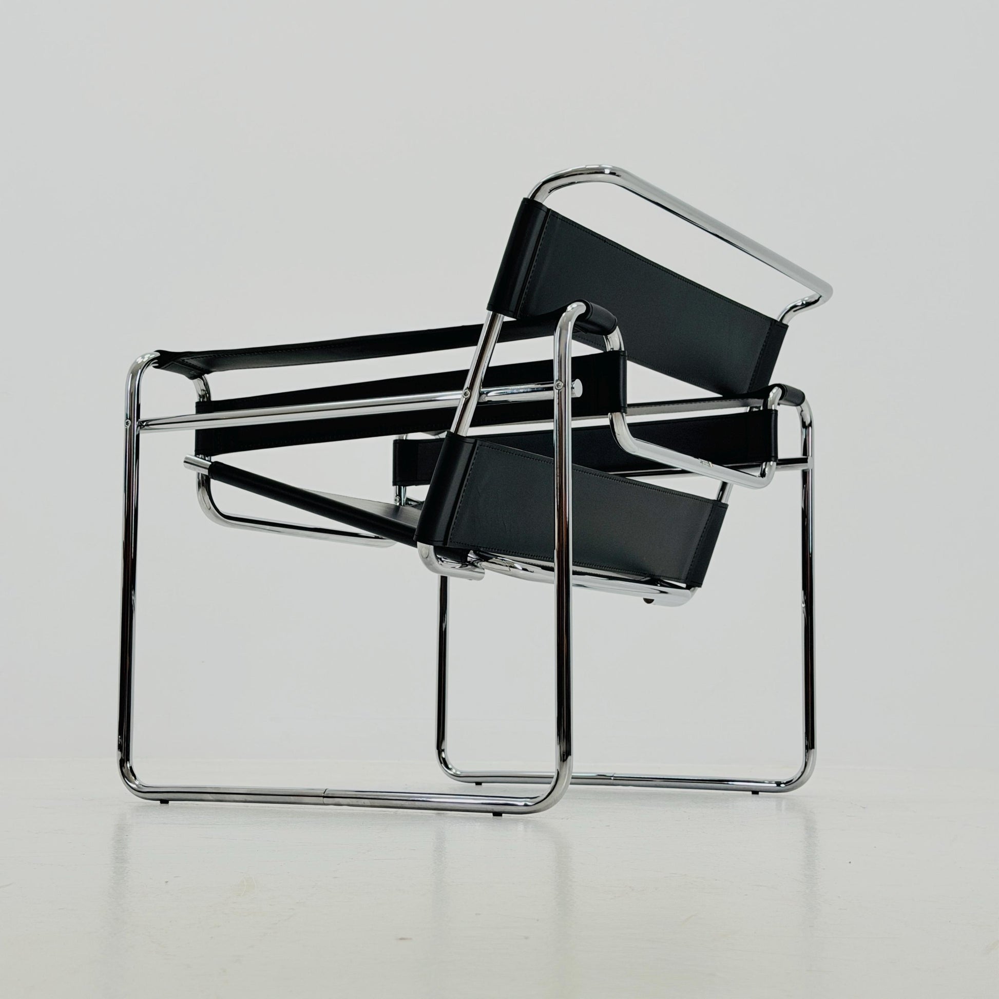 Mid century black B3 WASSILY Bauhaus Lounge armchair by Marcel Brauer 1980s Italy