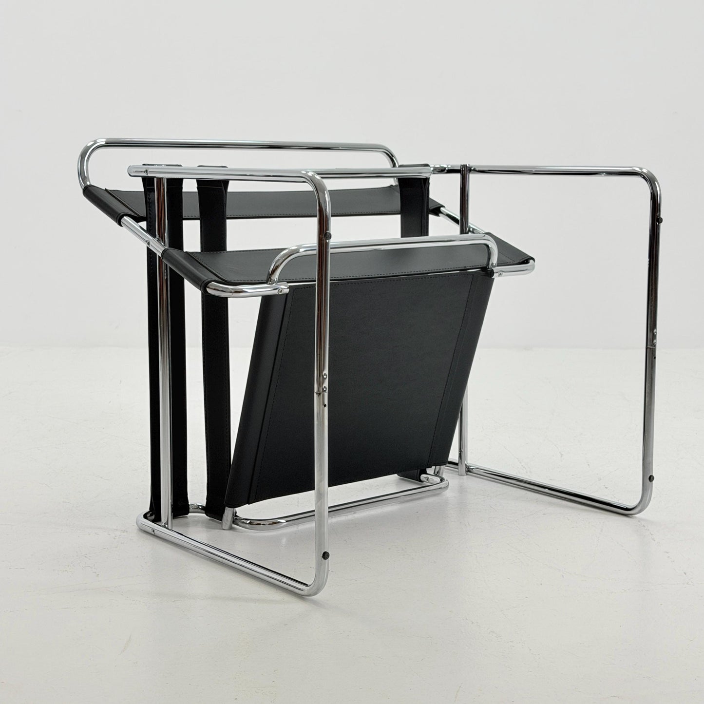 Mid century black B3 WASSILY Bauhaus Lounge armchair by Marcel Brauer 1980s Italy