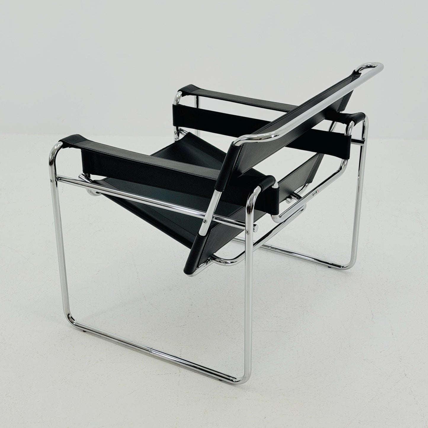 Mid century black B3 WASSILY Bauhaus Lounge armchair by Marcel Brauer 1980s Italy