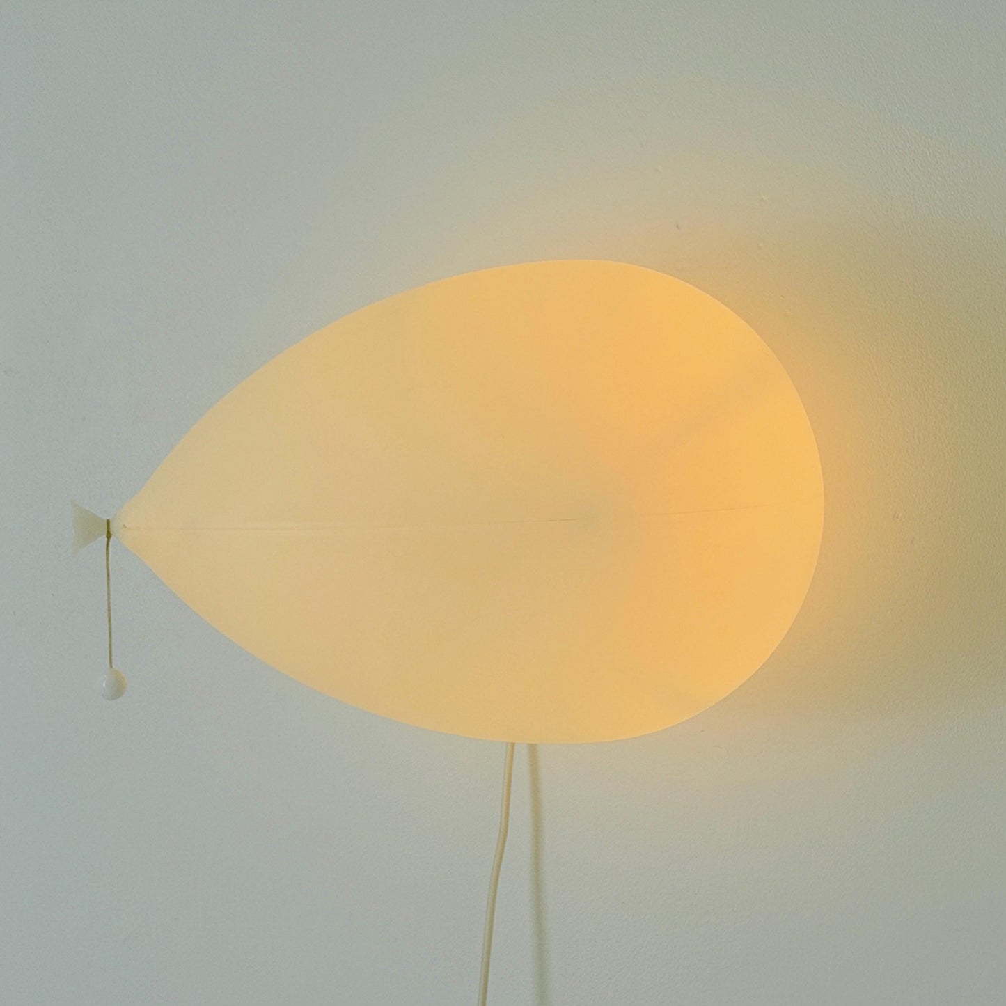 Mid century modern Yves Christin Balloon Lamp for Bilumen, Italy 1980s