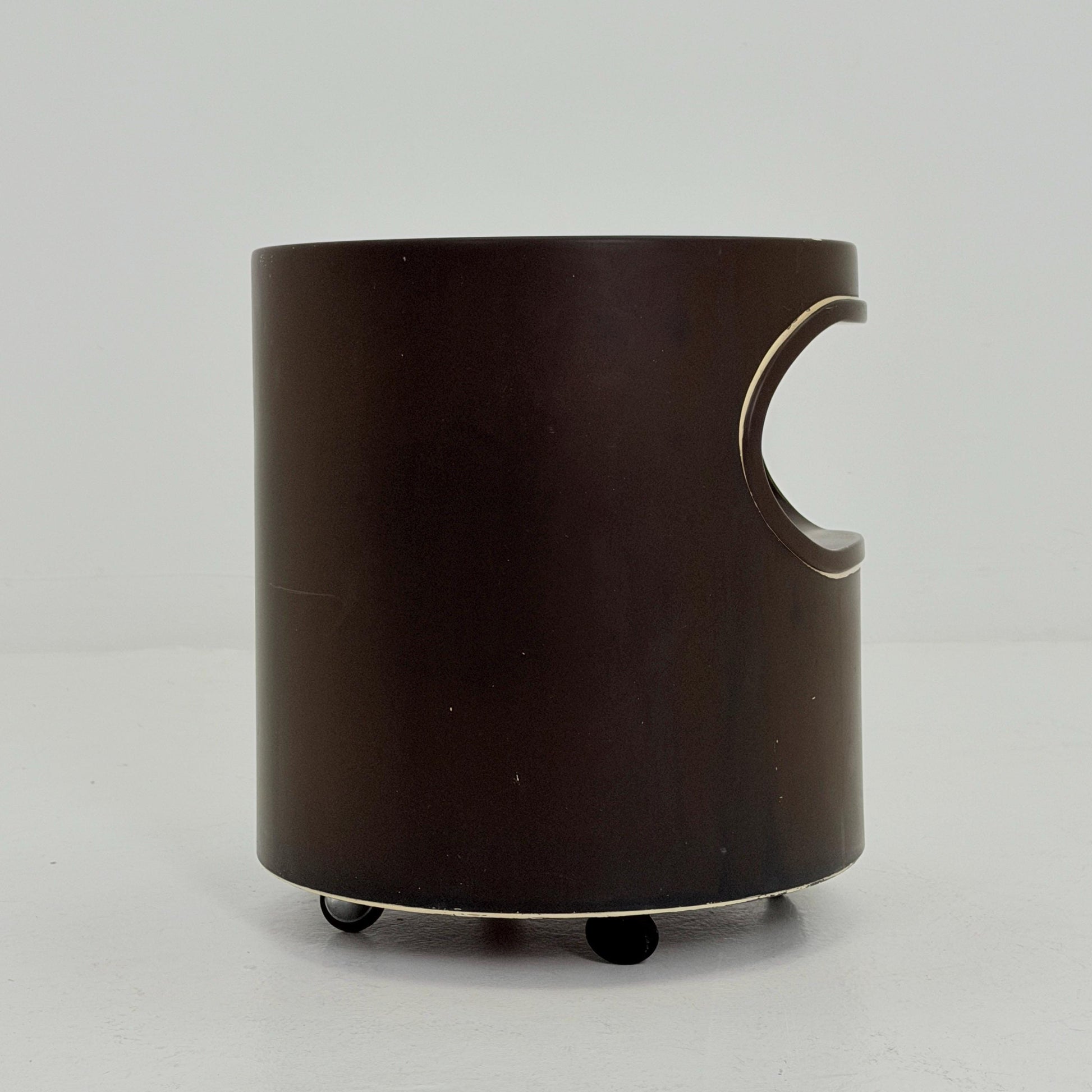 Mid century Space Age Artemide Giano Vano Side Table by Emma Gismondi Schweinberger 1970s Italy