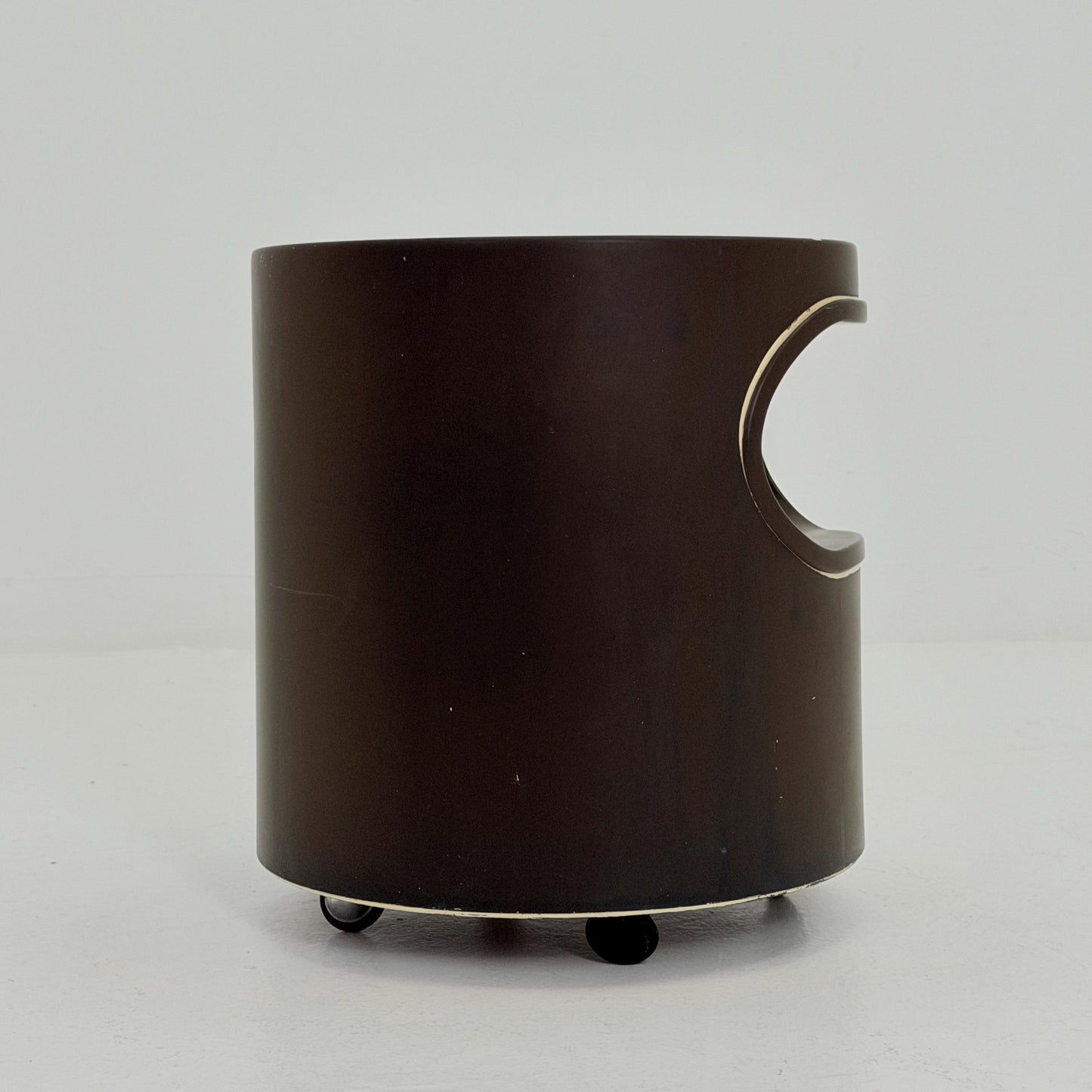 Mid century Space Age Artemide Giano Vano Side Table by Emma Gismondi Schweinberger 1970s Italy