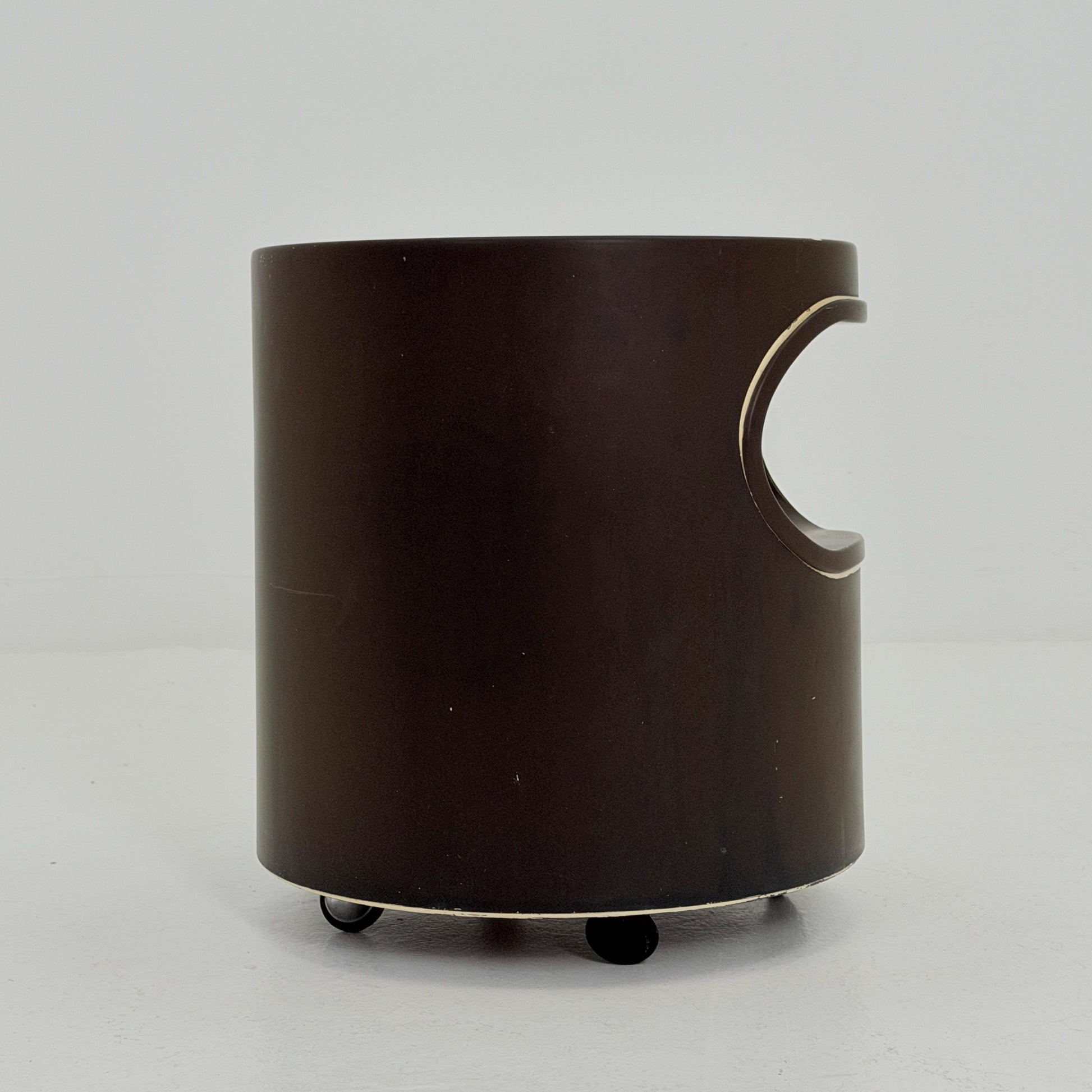 Mid century Space Age Artemide Giano Vano Side Table by Emma Gismondi Schweinberger 1970s Italy