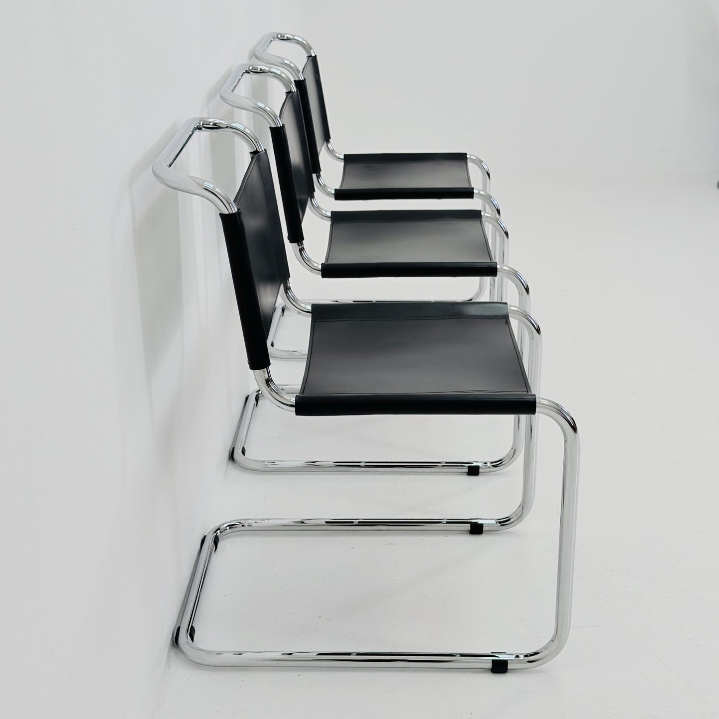 Set of 3 Mid-Century vintage S33 black chairs by Mart Stam - Marcel Brauer Italy 1980s