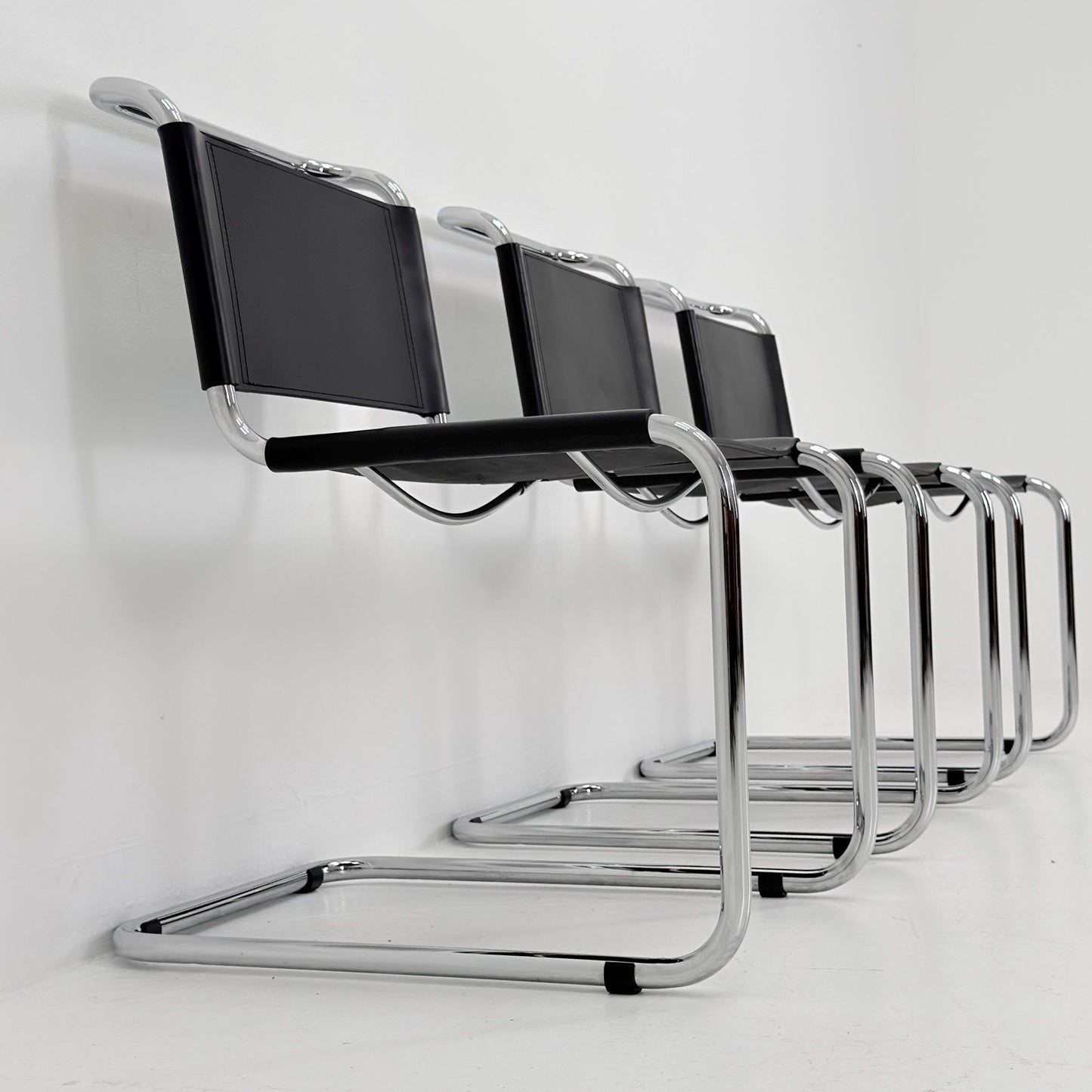 Set of 3 Mid-Century vintage S33 black chairs by Mart Stam - Marcel Brauer Italy 1980s