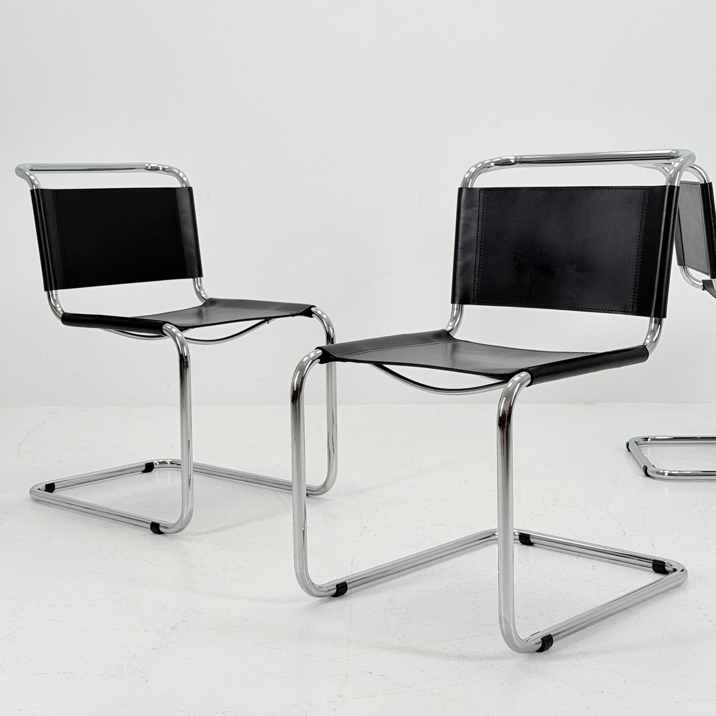 Set of 3 Mid-Century vintage S33 black chairs by Mart Stam - Marcel Brauer Italy 1980s