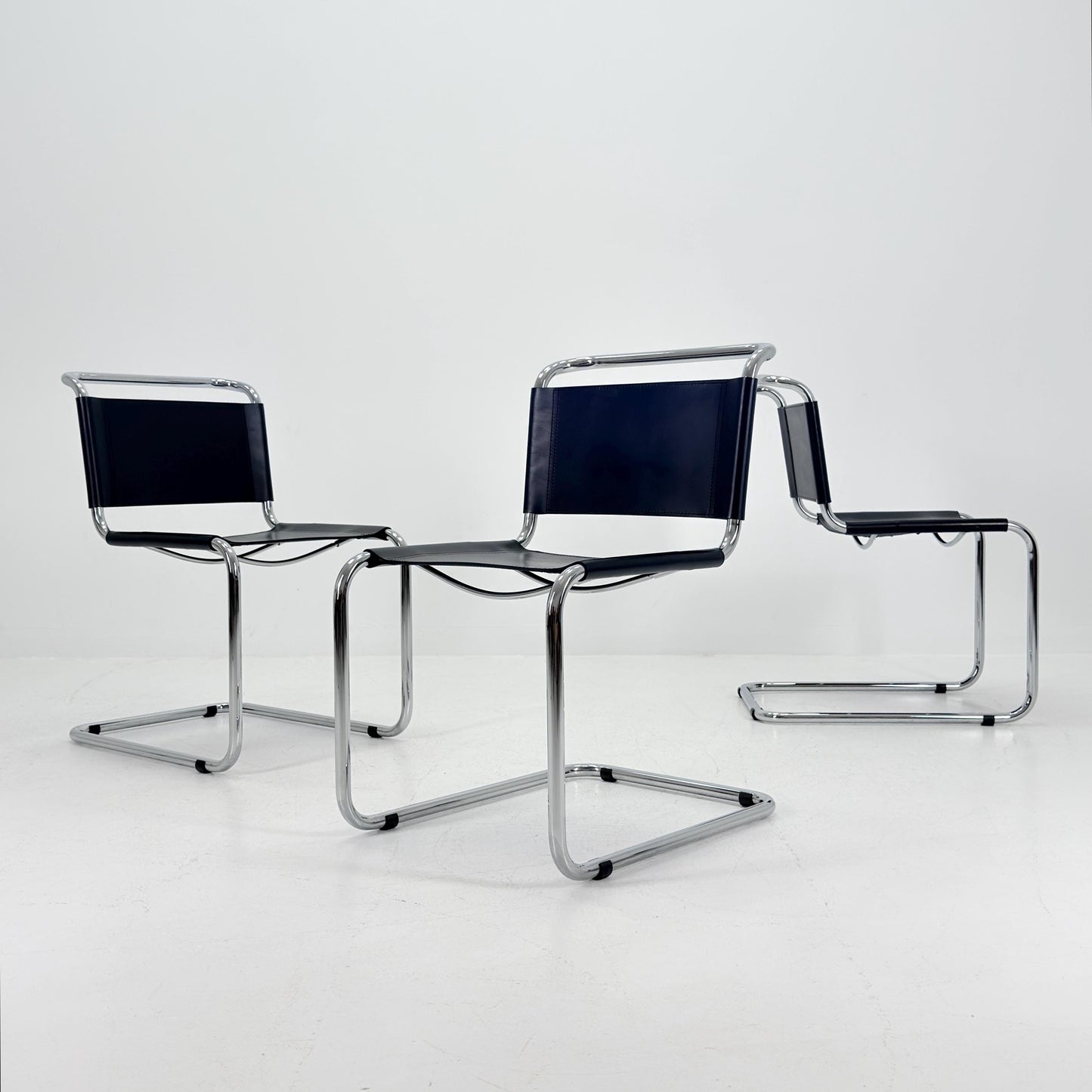 Set of 3 Mid-Century vintage S33 black chairs by Mart Stam - Marcel Brauer Italy 1980s