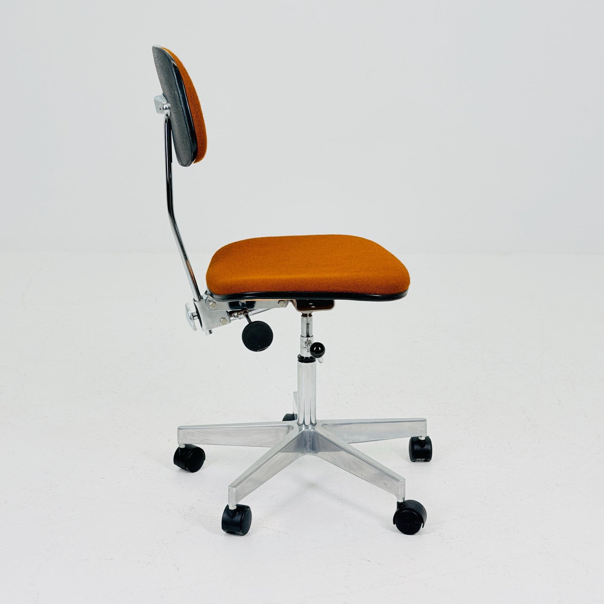 Mid century Space age swivel office chair by neudörfler Germany 1970s