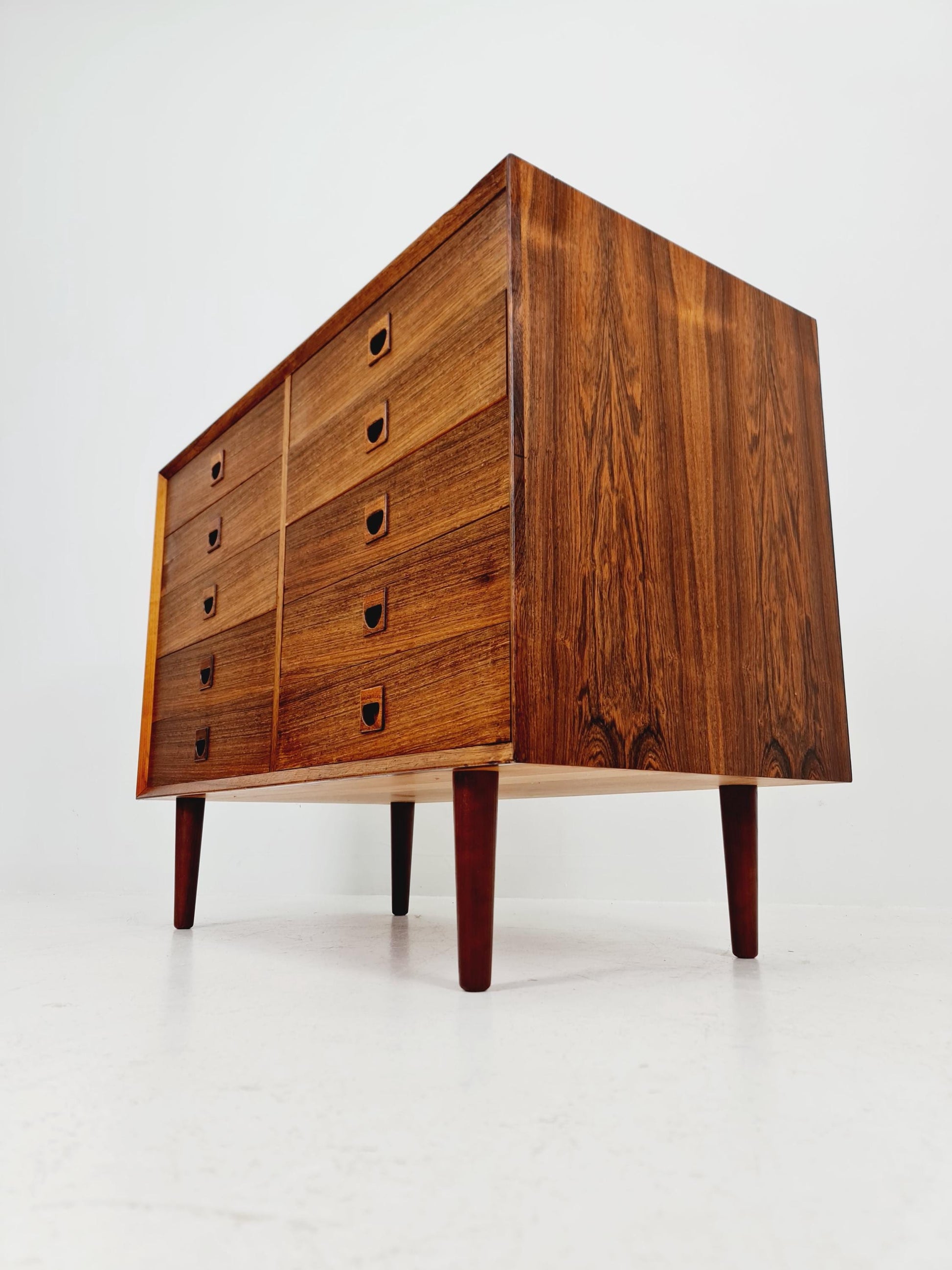 Midcentury danish design chest of drawers / drawer dresser /6 drawers cabinet BY Brouers 1960s
