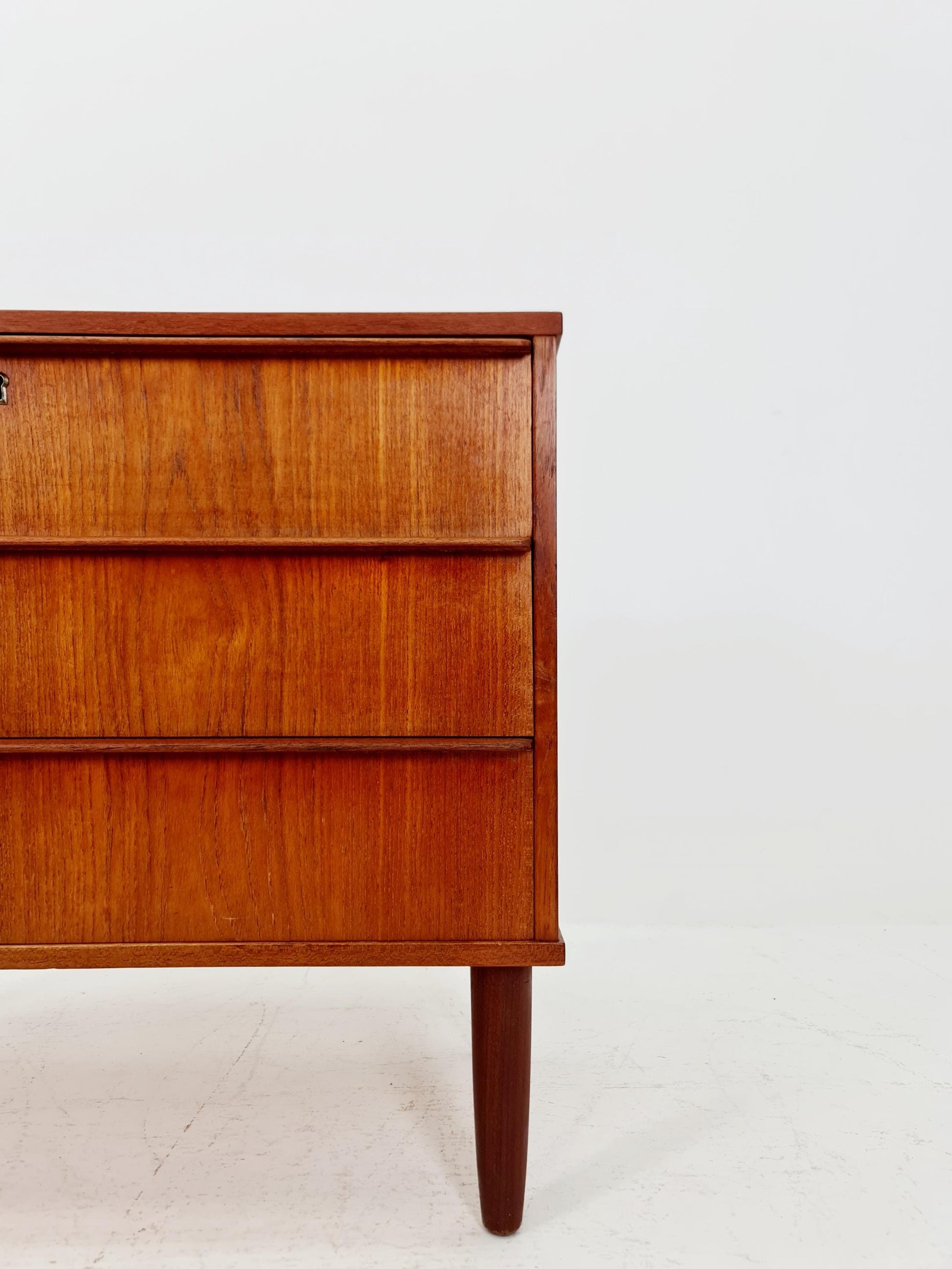 Midcentury danish drawer dresser /3 drawers 1960s