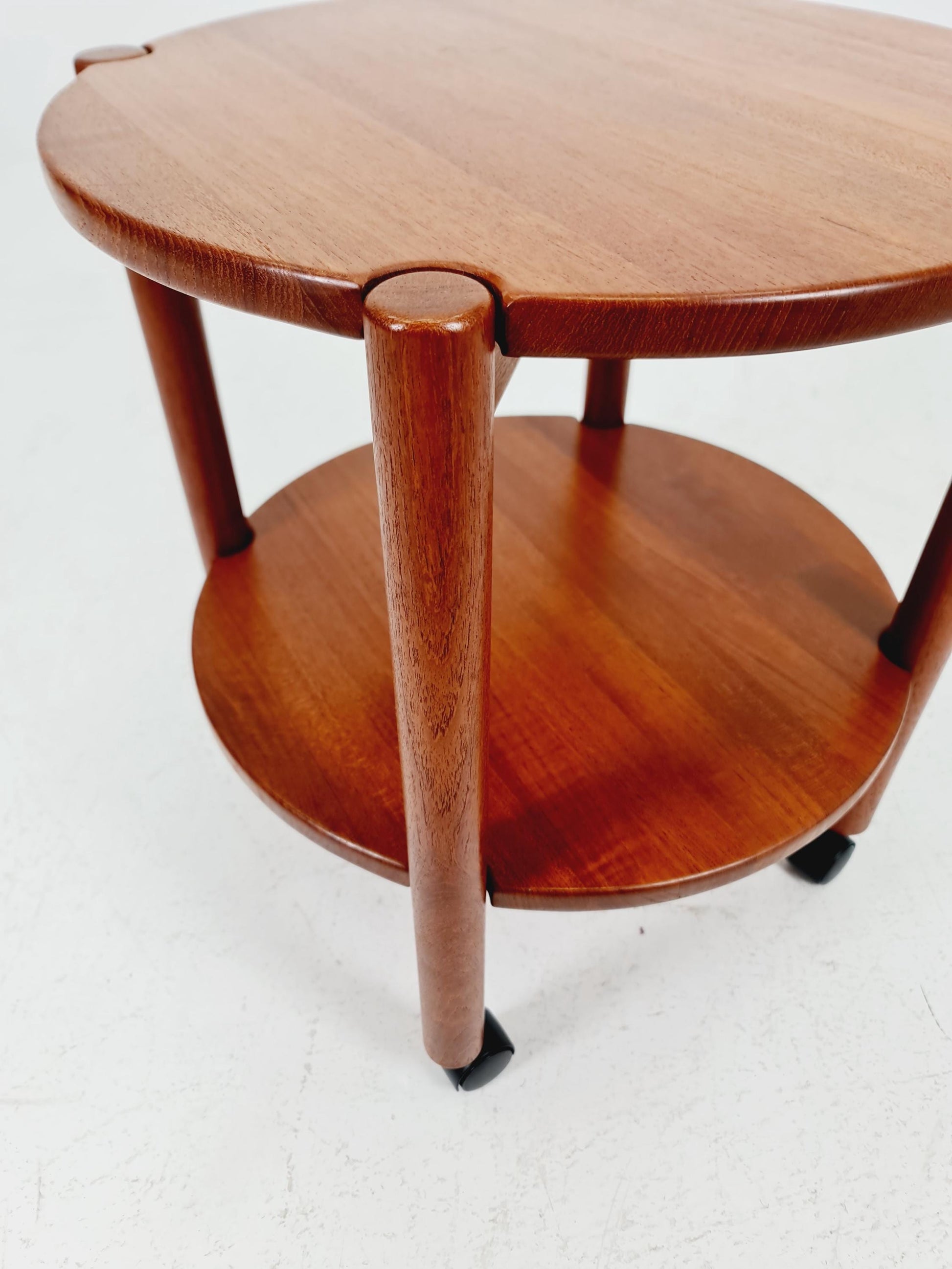 Vintage danish mid century trolley bar cart in solid teak By Saling Stolfabrik Möbler, 1960s