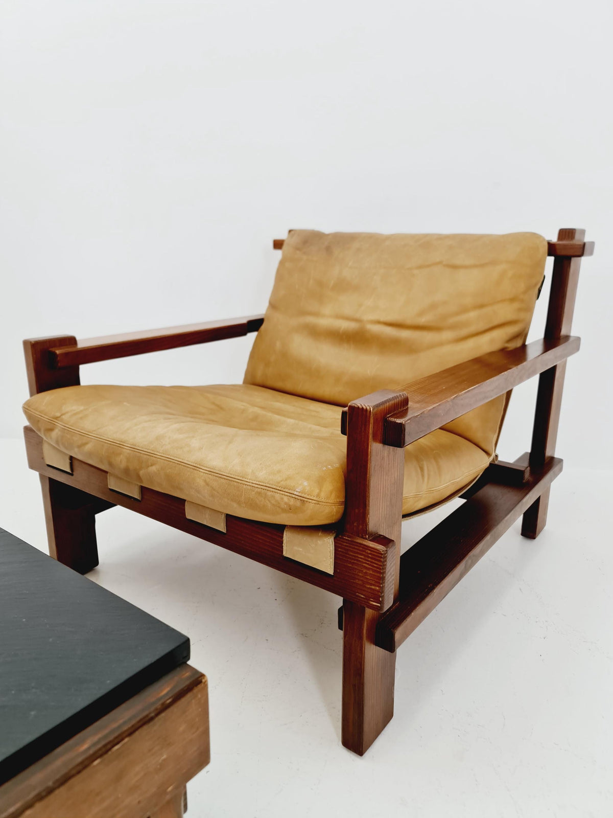 mid century armchairs Set with coffe table in leather and wood By Carl Straub Germany , 1960s