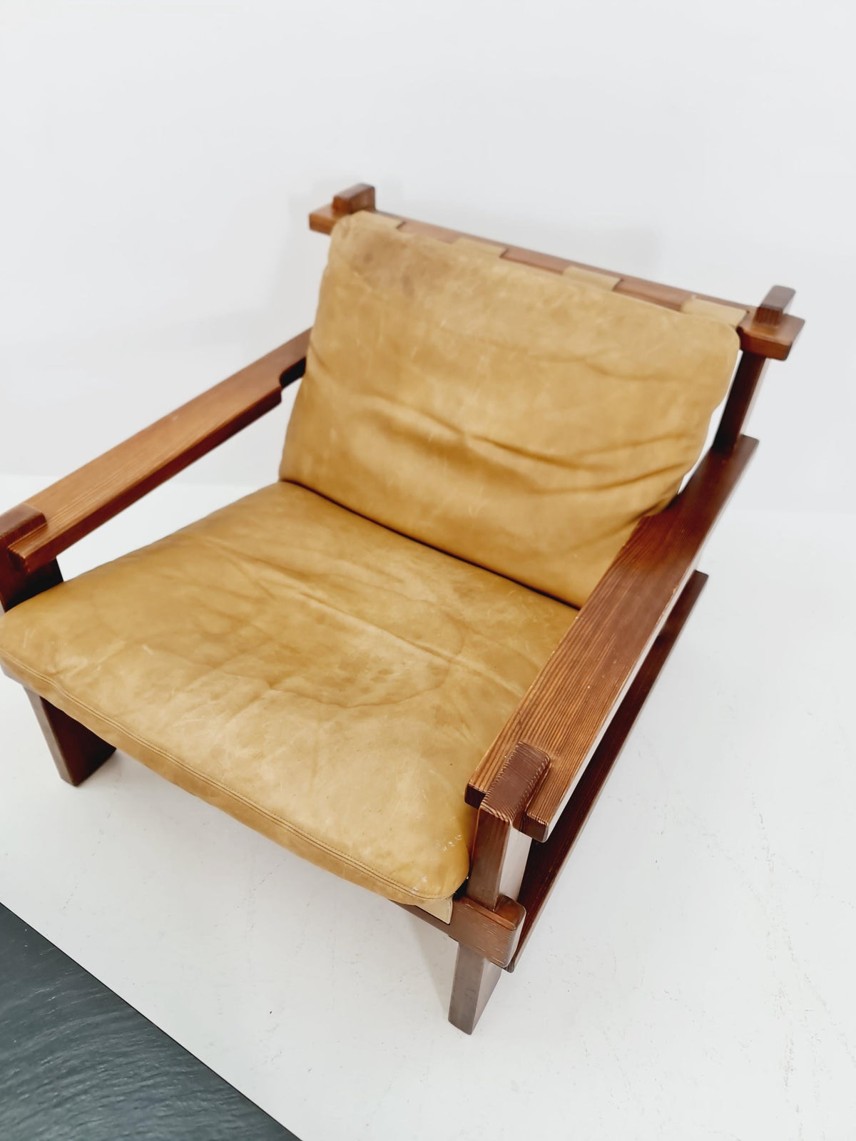 mid century armchairs Set with coffe table in leather and wood By Carl Straub Germany , 1960s