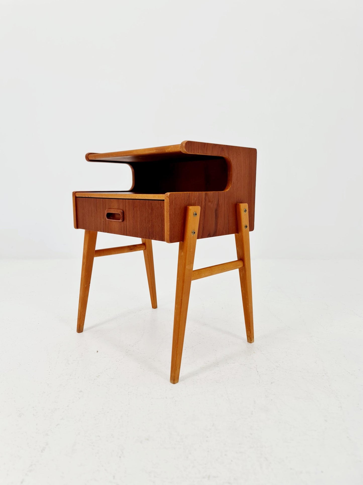 Midcentury Carlström & Co Teak Vintage Side table/ Bedside table/ Night stand straight from the sixties