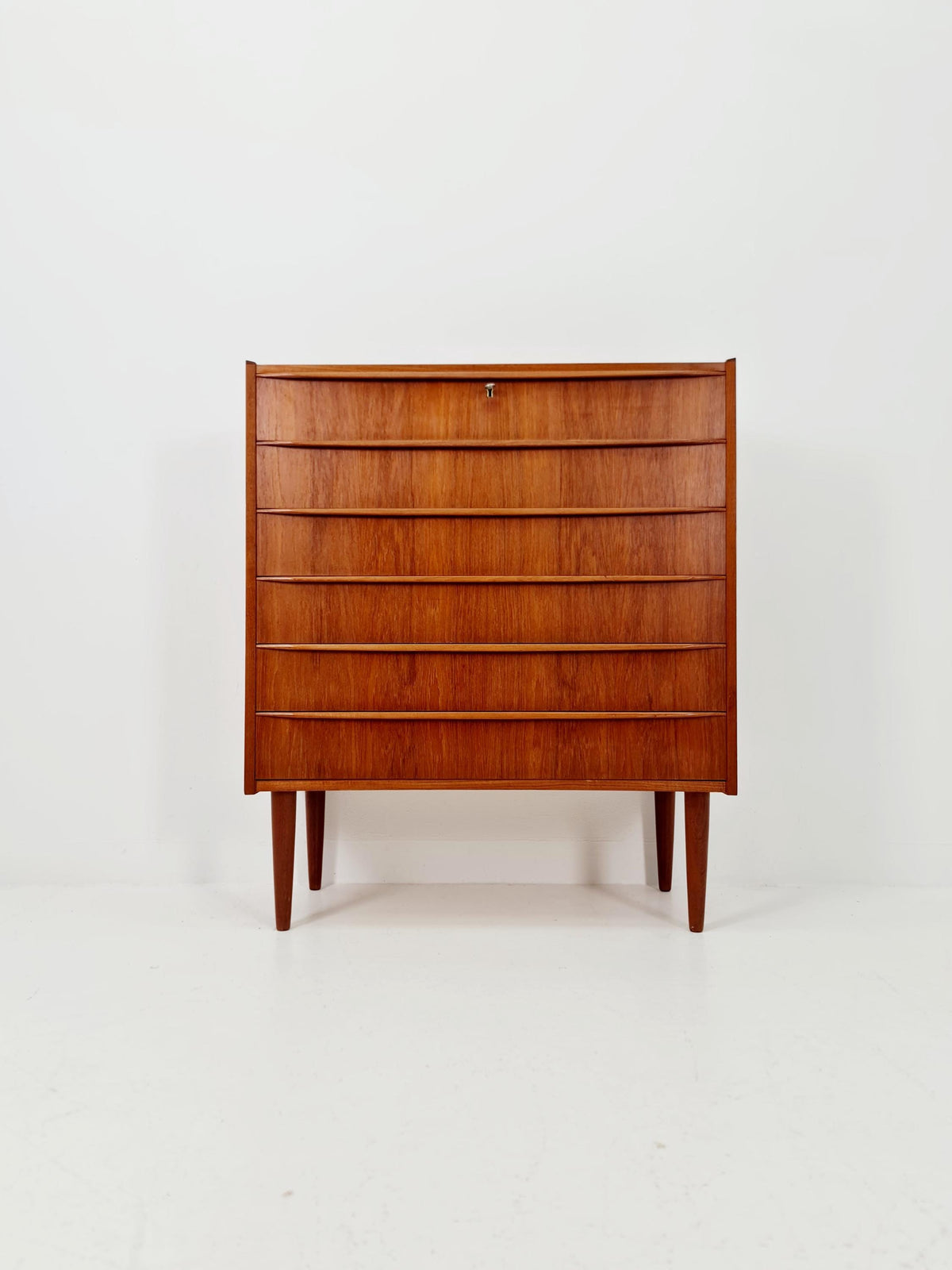 Midcentury danish design chest of drawers By Tylvad Hansen 1960s