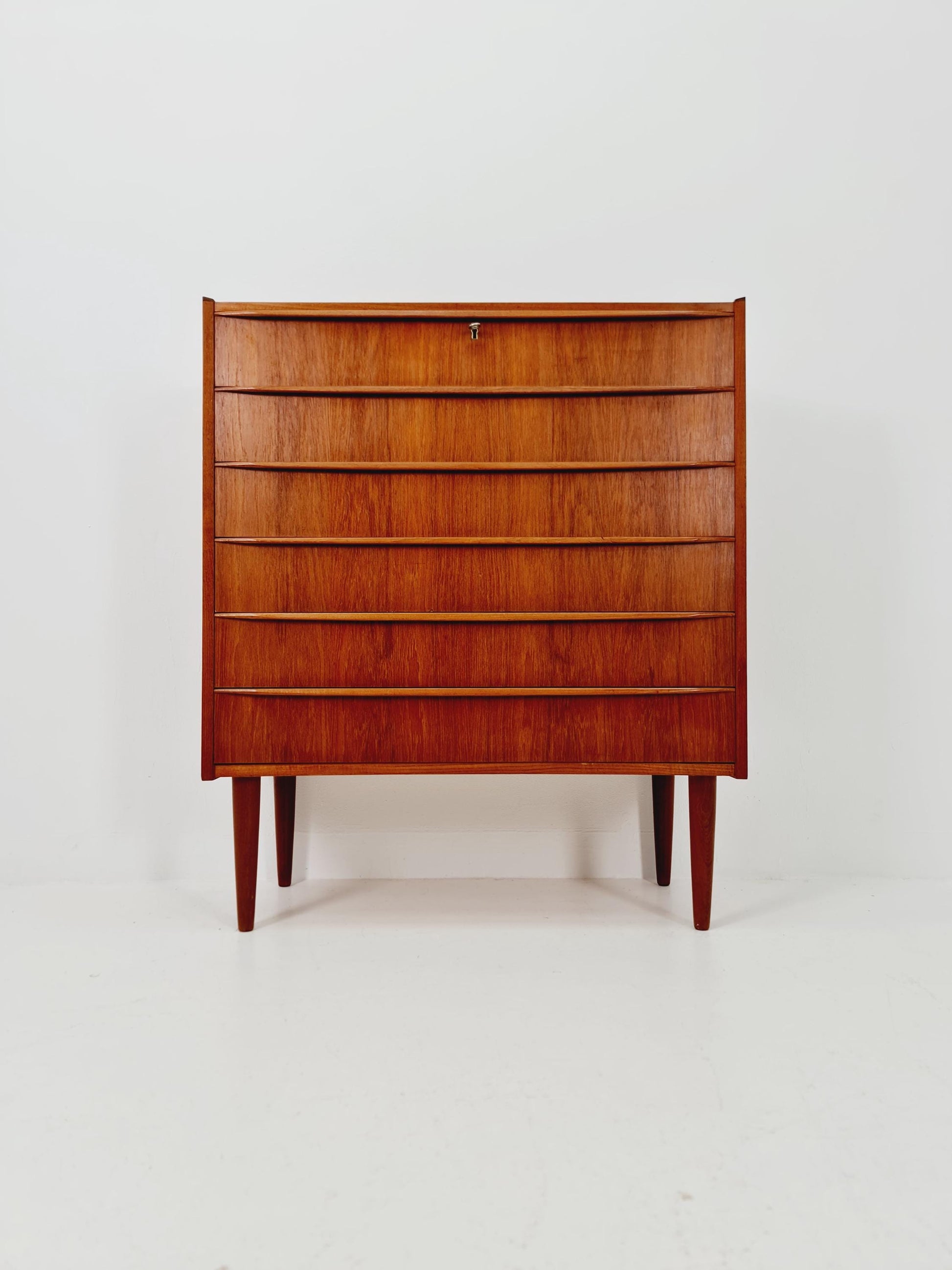 Midcentury danish design chest of drawers By Tylvad Hansen 1960s