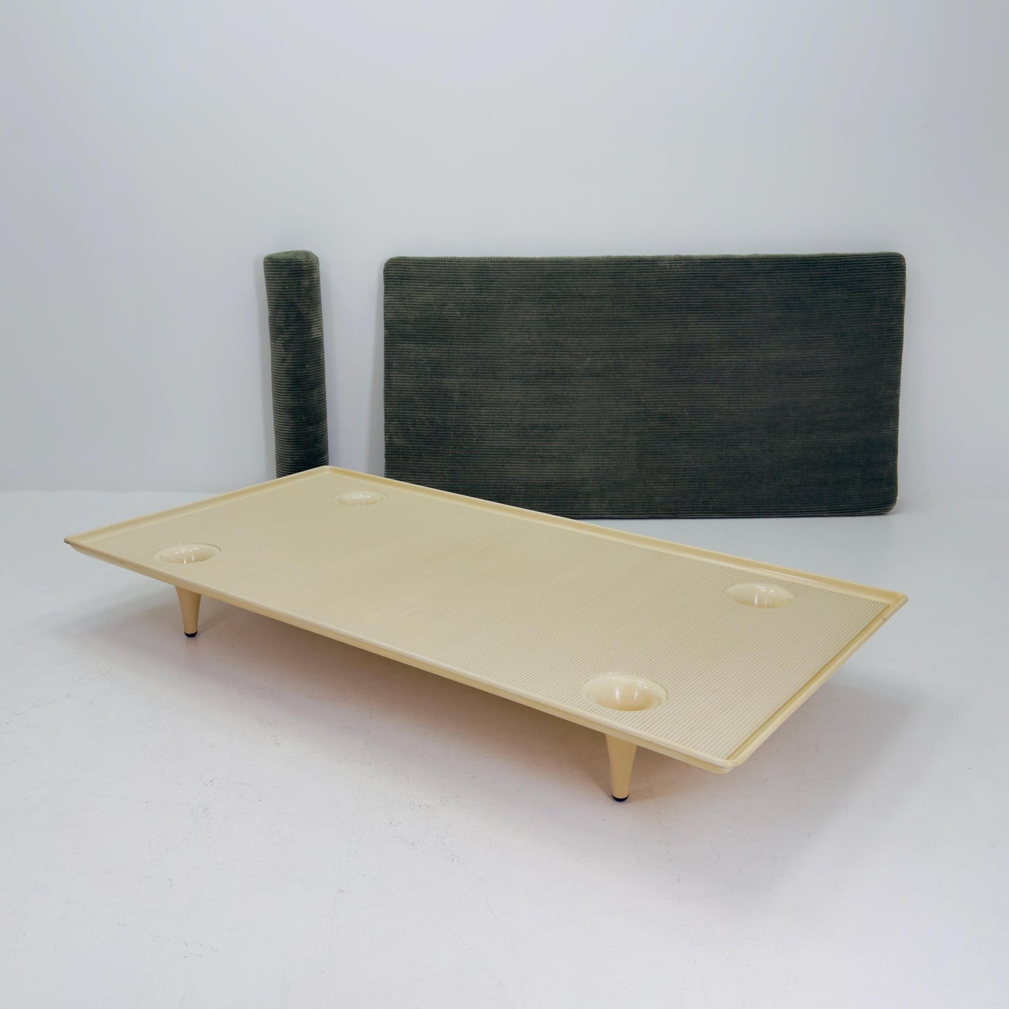 Rare Space Age Fiberglass Daybed Sofa Bed, Germany 1980s