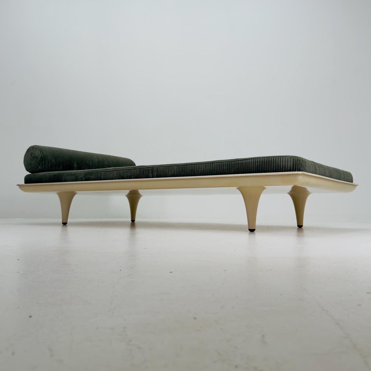 Rare Space Age Fiberglass Daybed Sofa Bed, Germany 1980s
