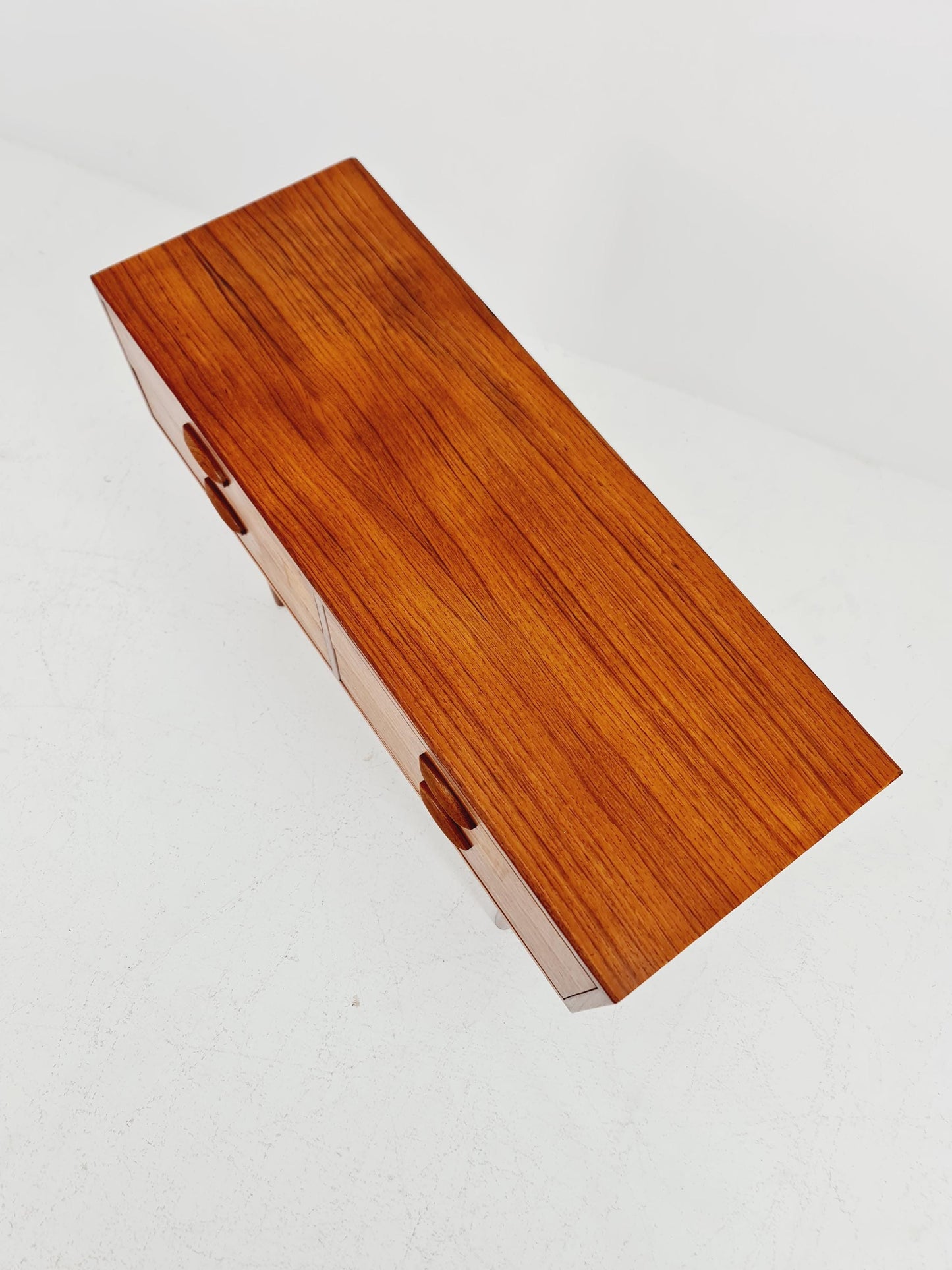 Midcentury danish design chest of drawers By KAi Kristiansen 1960s