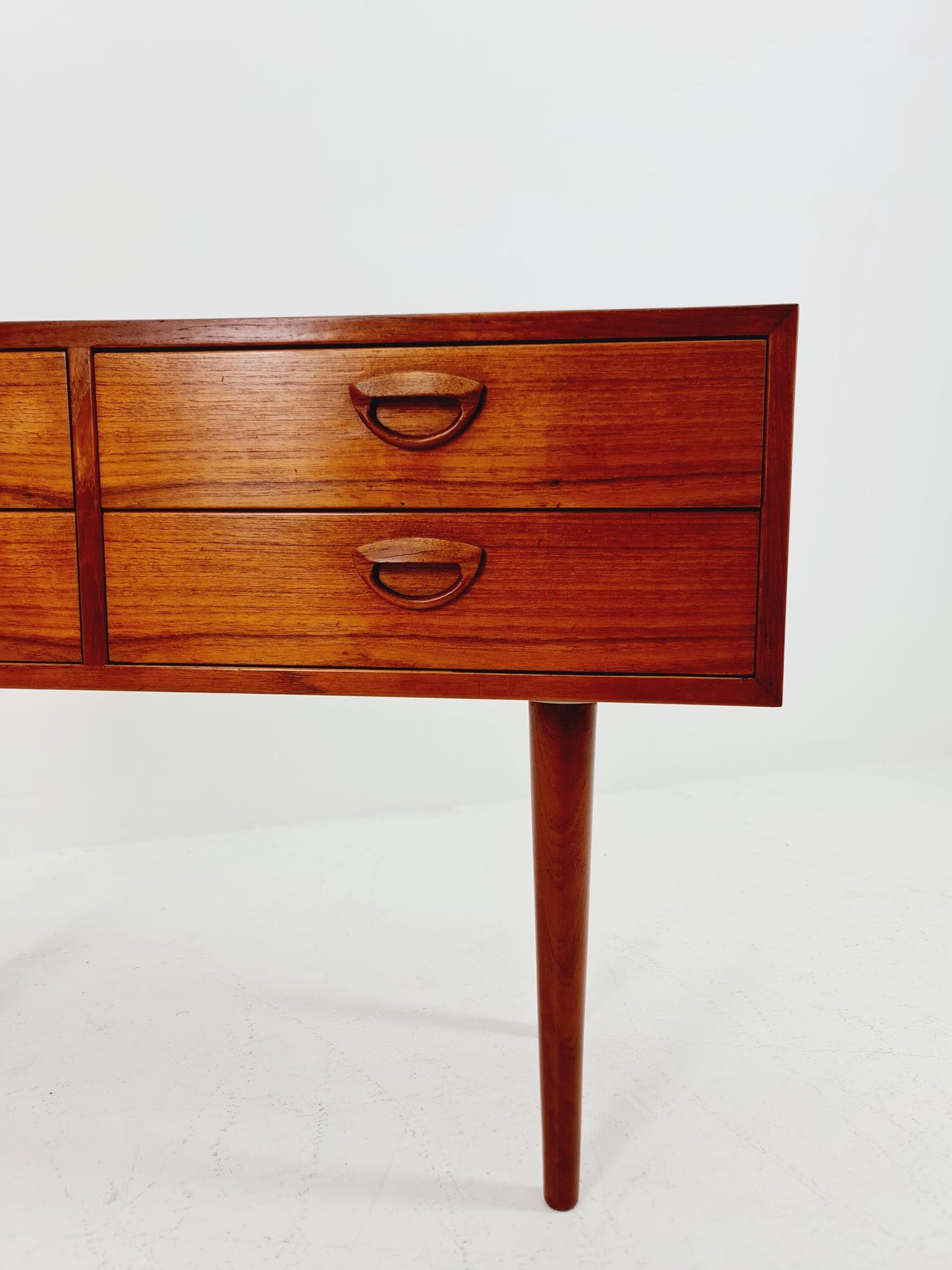 Midcentury danish design chest of drawers By KAi Kristiansen 1960s