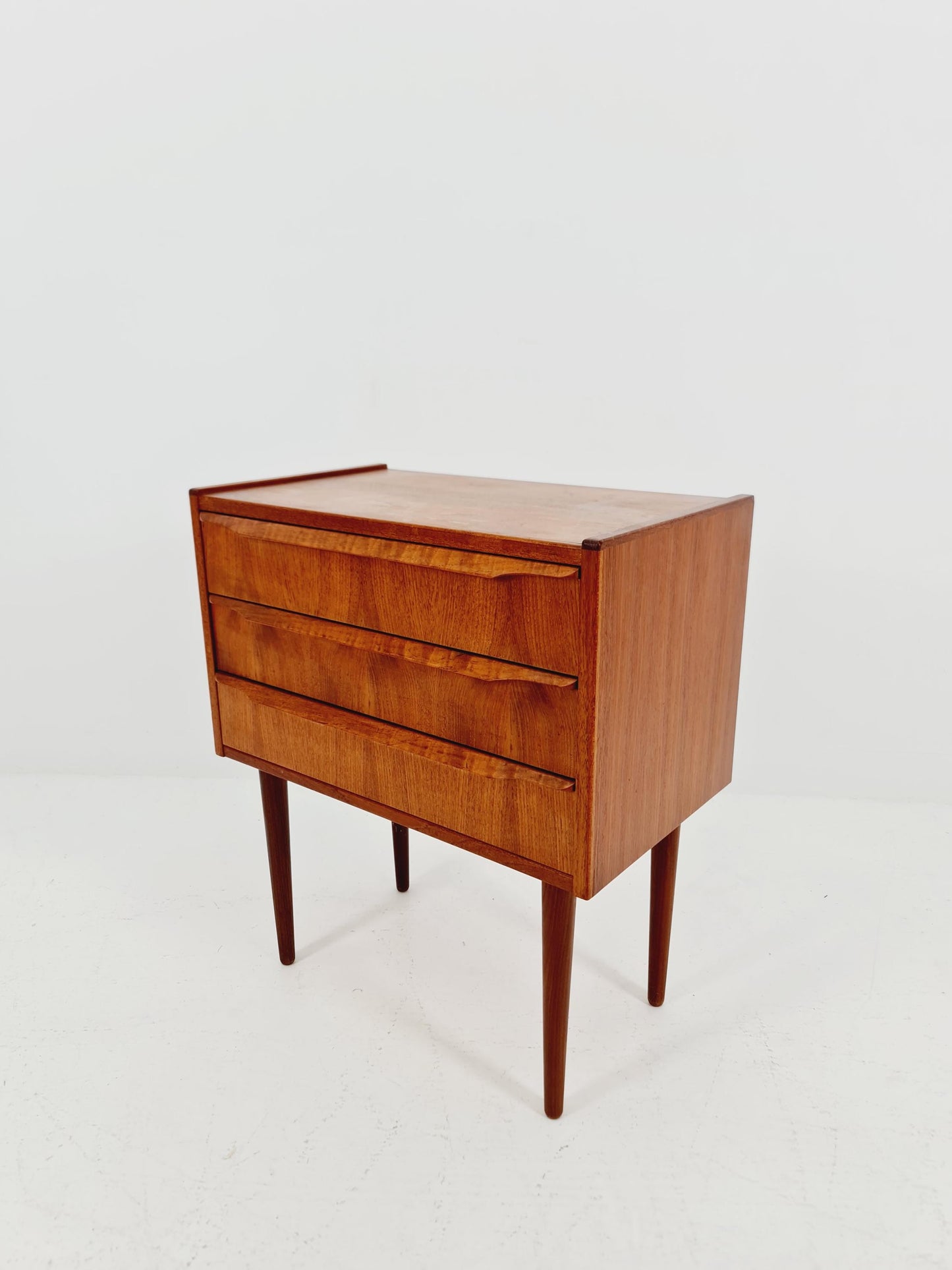 Midcentury danish drawer dresser /3 drawers 1960s
