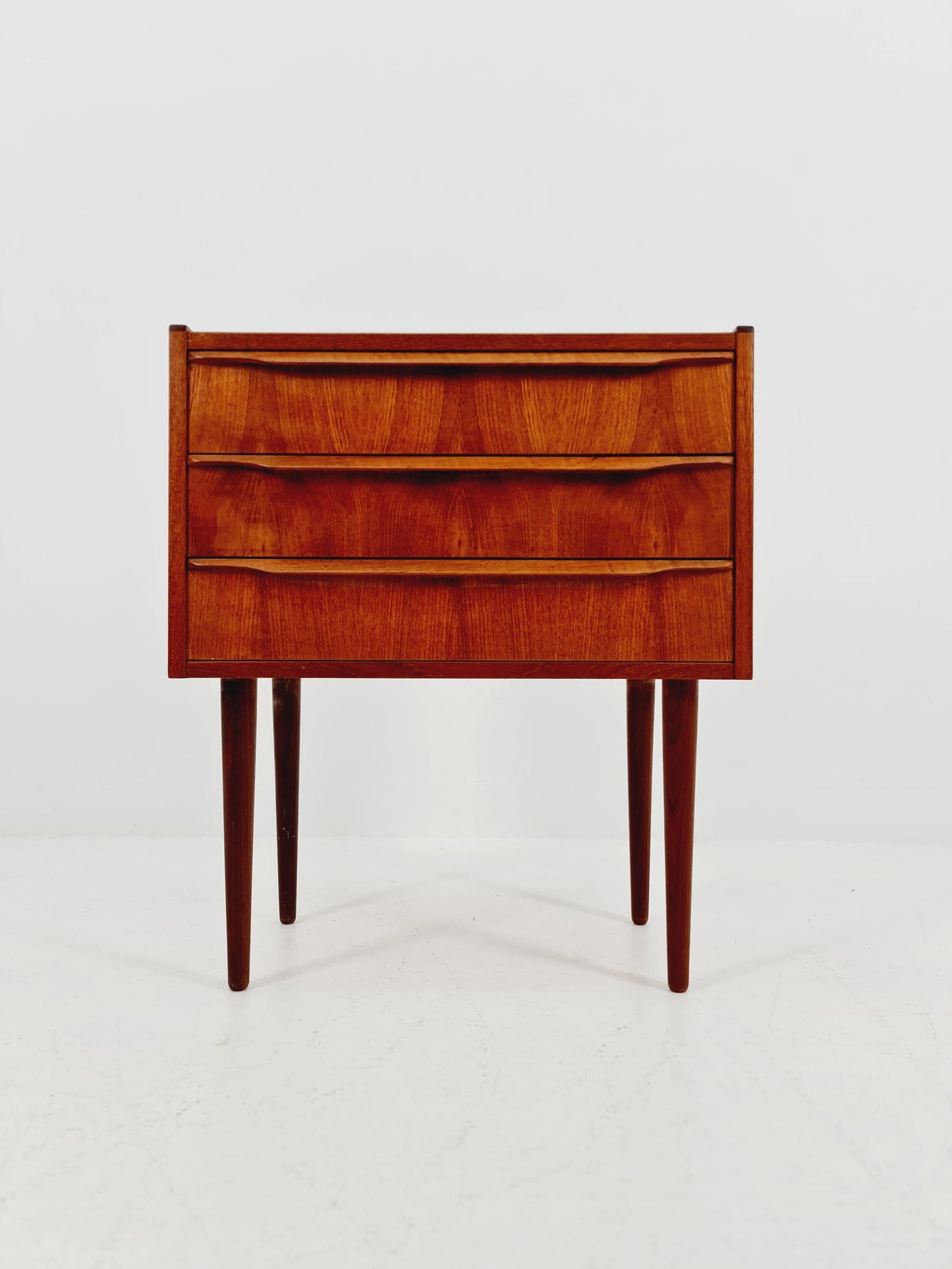 Midcentury danish drawer dresser /3 drawers 1960s