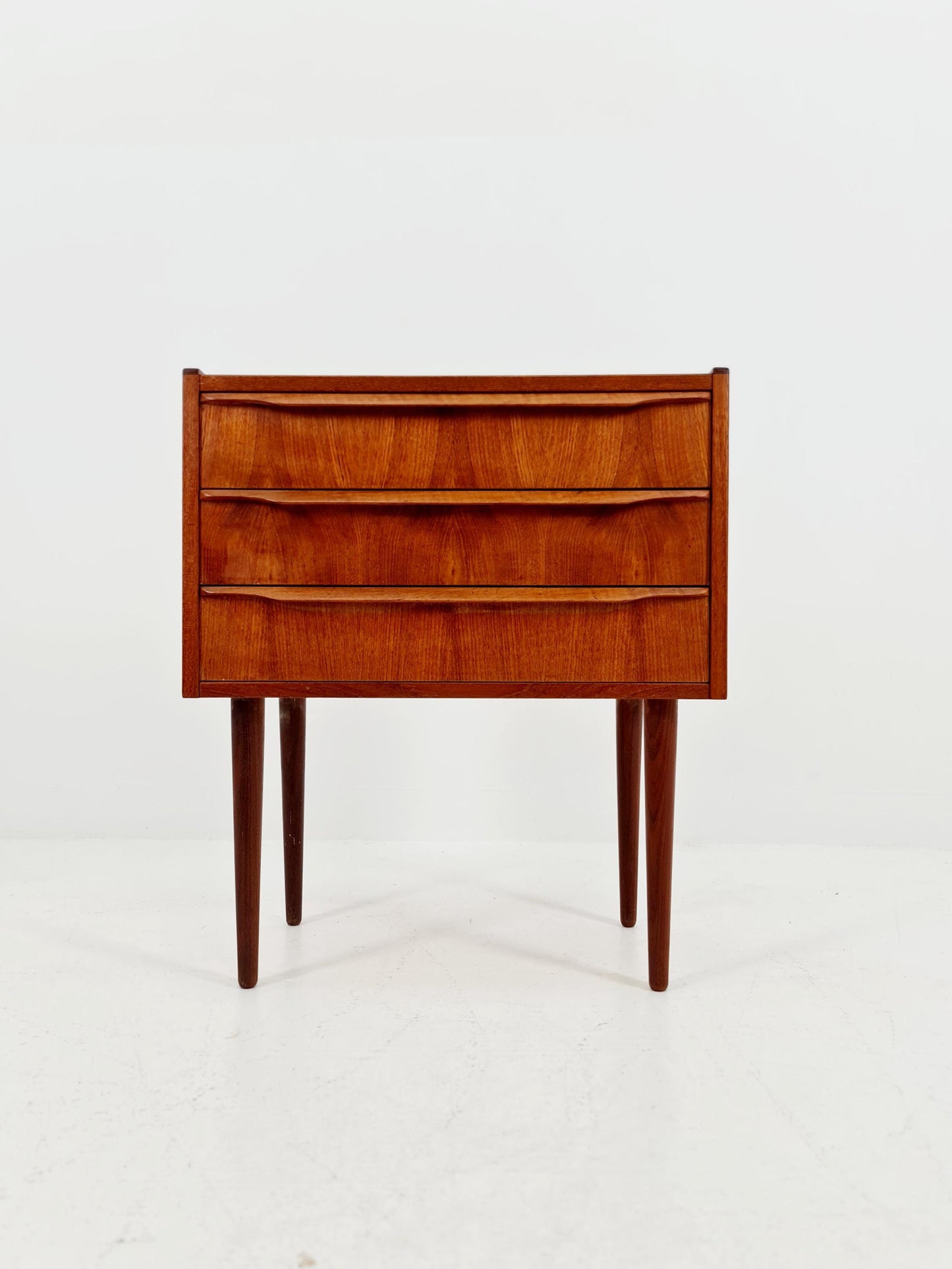 Midcentury danish drawer dresser /3 drawers 1960s