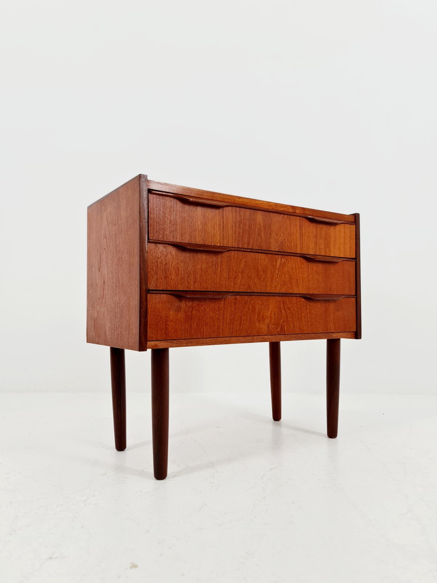 Midcentury danish drawer dresser /3 drawers 1960s