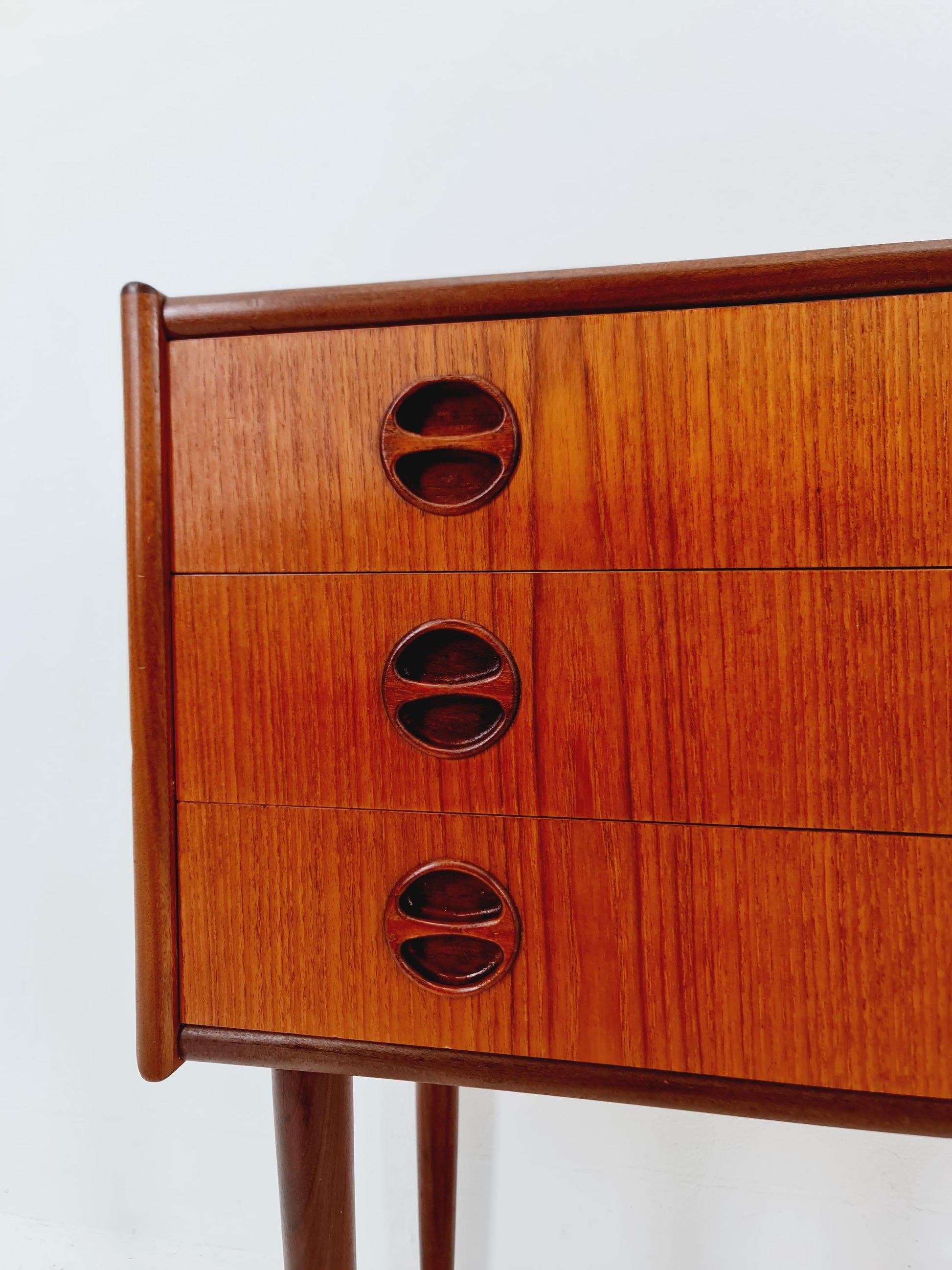 Midcentury danish drawer dresser /3 drawers 1960s