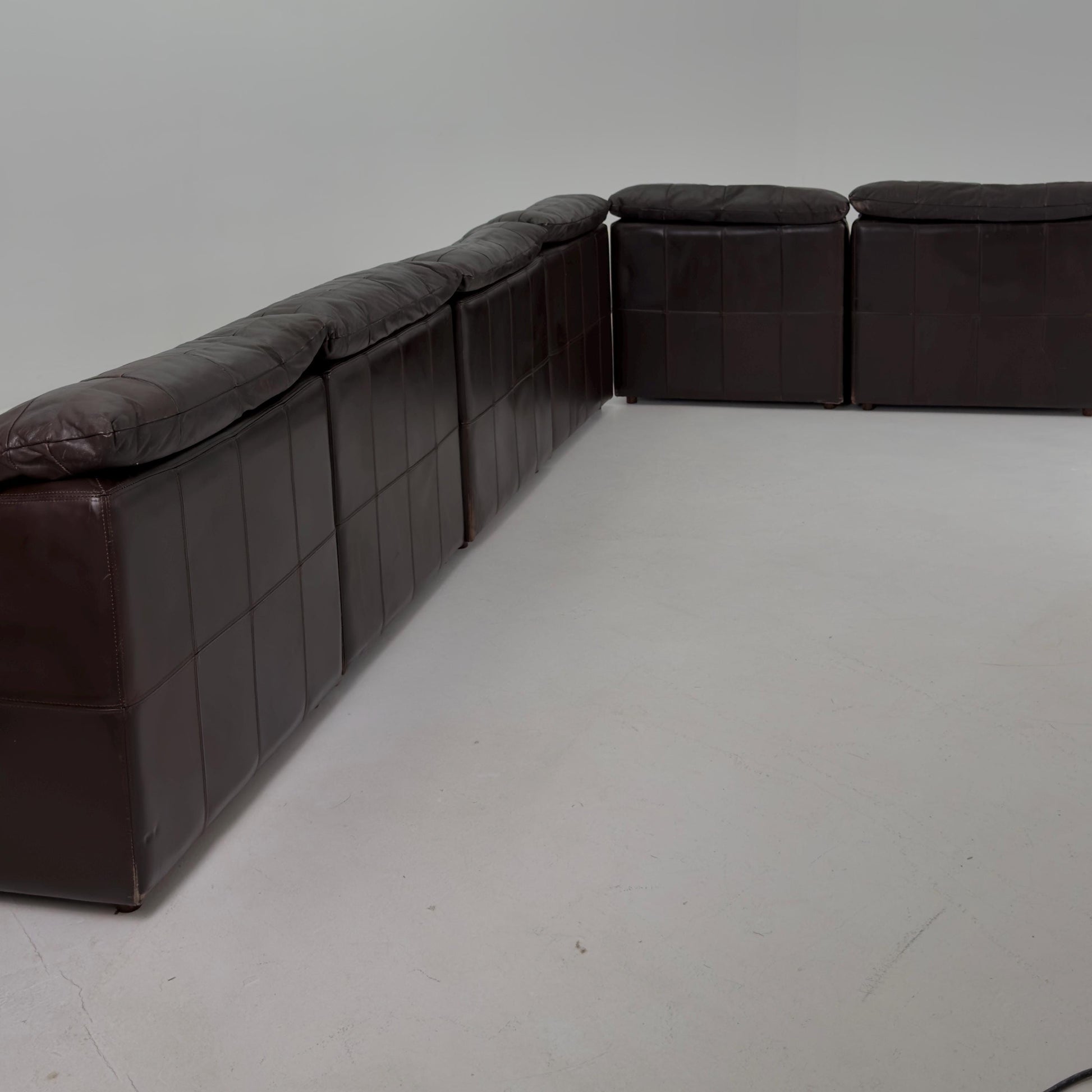 Set of 6 Mid Century DS11 Modular Patchwork chocolate brown Leather Sofa by De Sede, Switzerland, 1970s