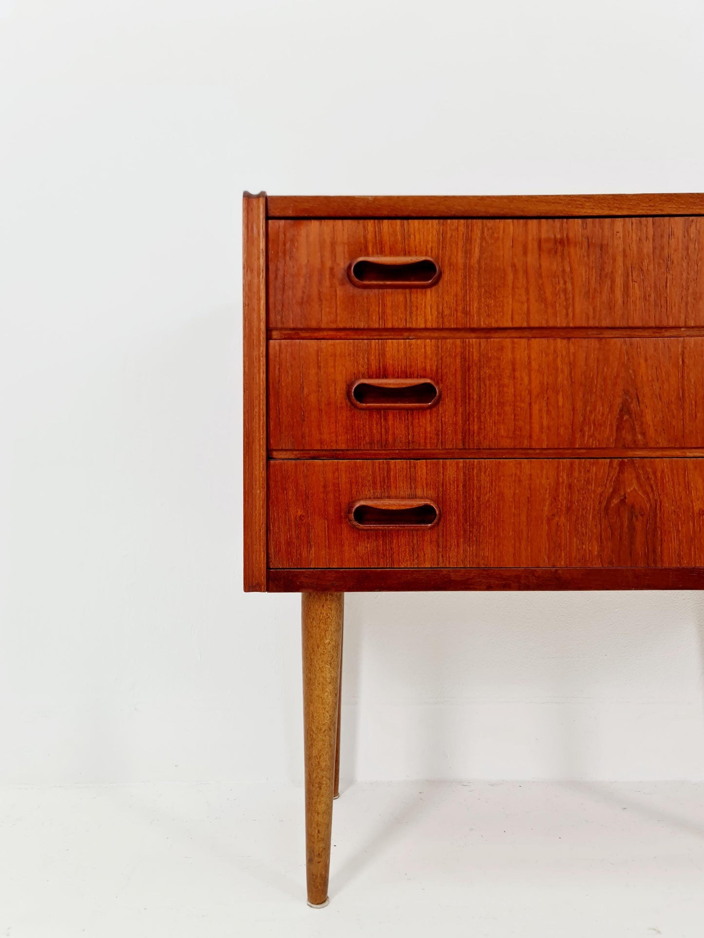 Midcentury danish drawer dresser /3 drawers 1960s