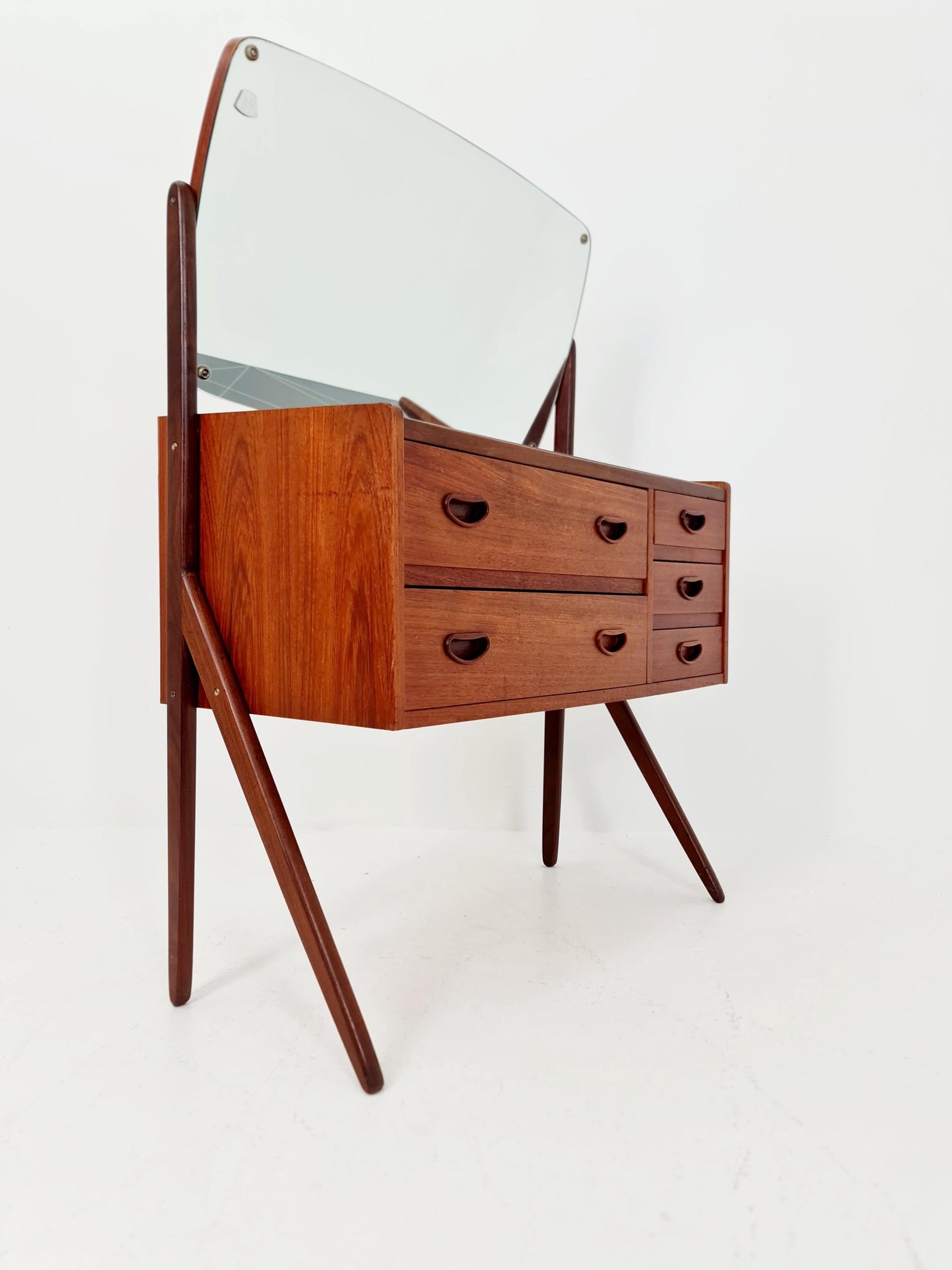 Rare Mid Century Modern Danish Teak vanity table/ make up table by G&T, 1960