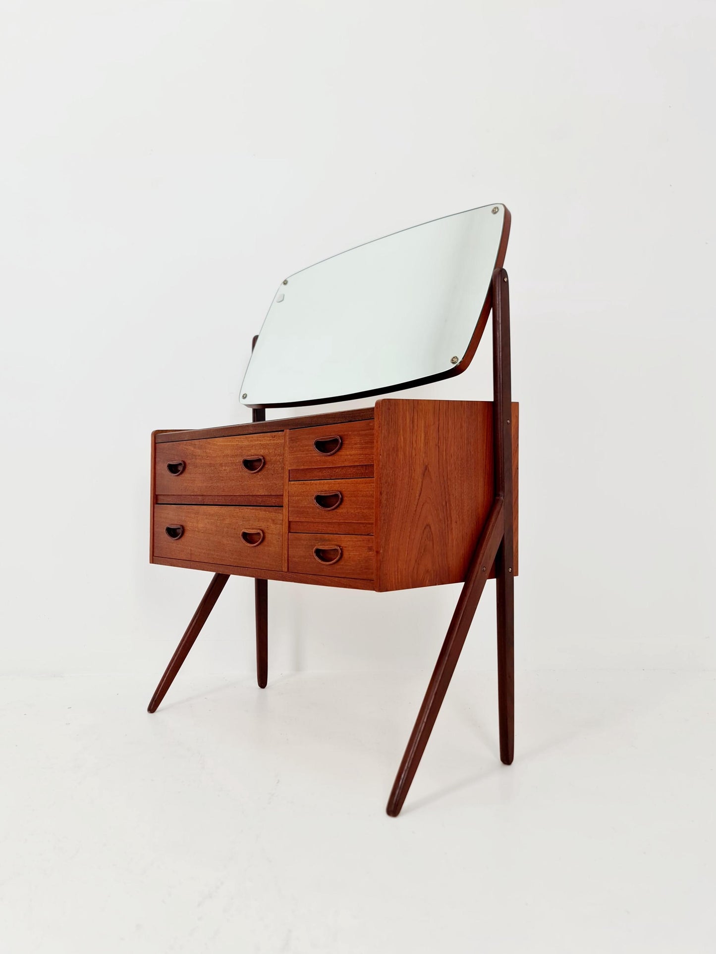 Rare Mid Century Modern Danish Teak vanity table/ make up table by G&T, 1960