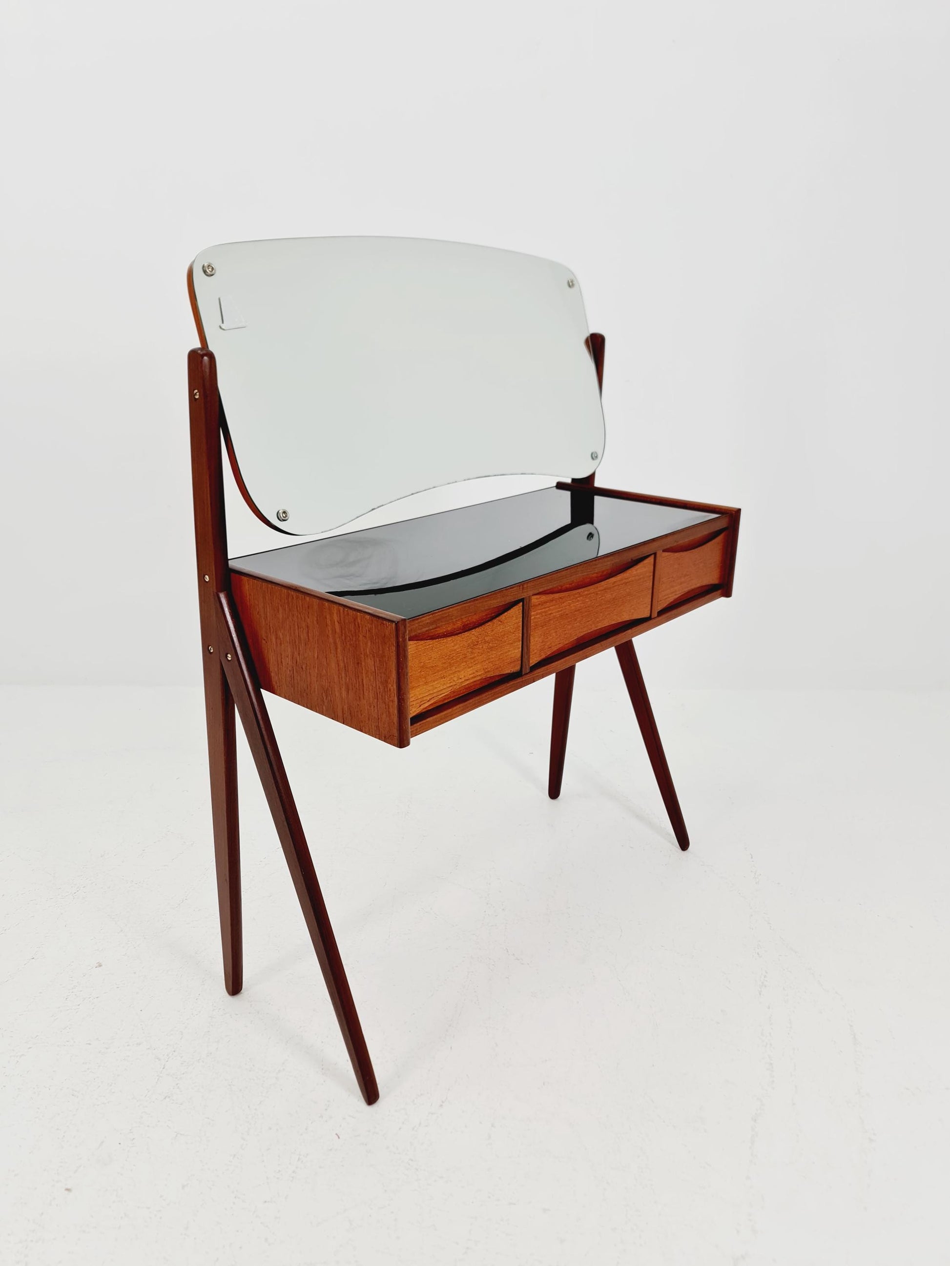 Rare Mid Century Modern Danish Teak vanity table/ make up table by Arne Vodder for Olholm , 1960