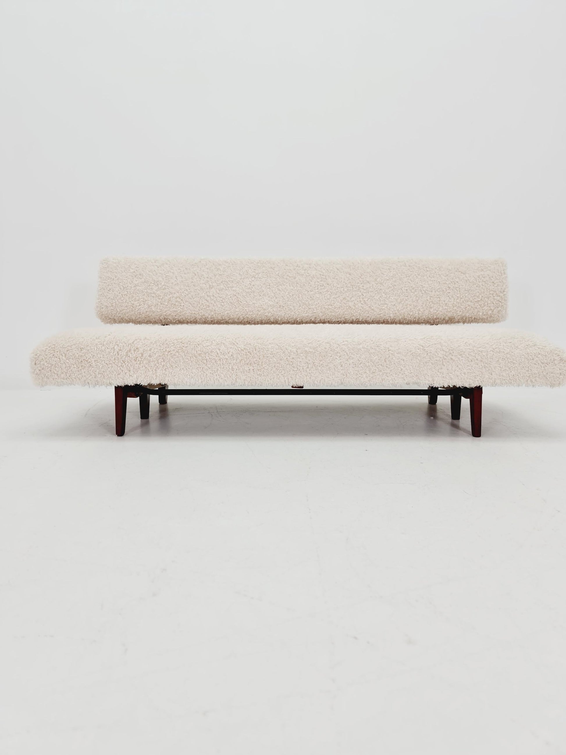 super Rare Midcentury Germen Daybed Teak wood by Franz Hohn for Honeta FH10 1950s