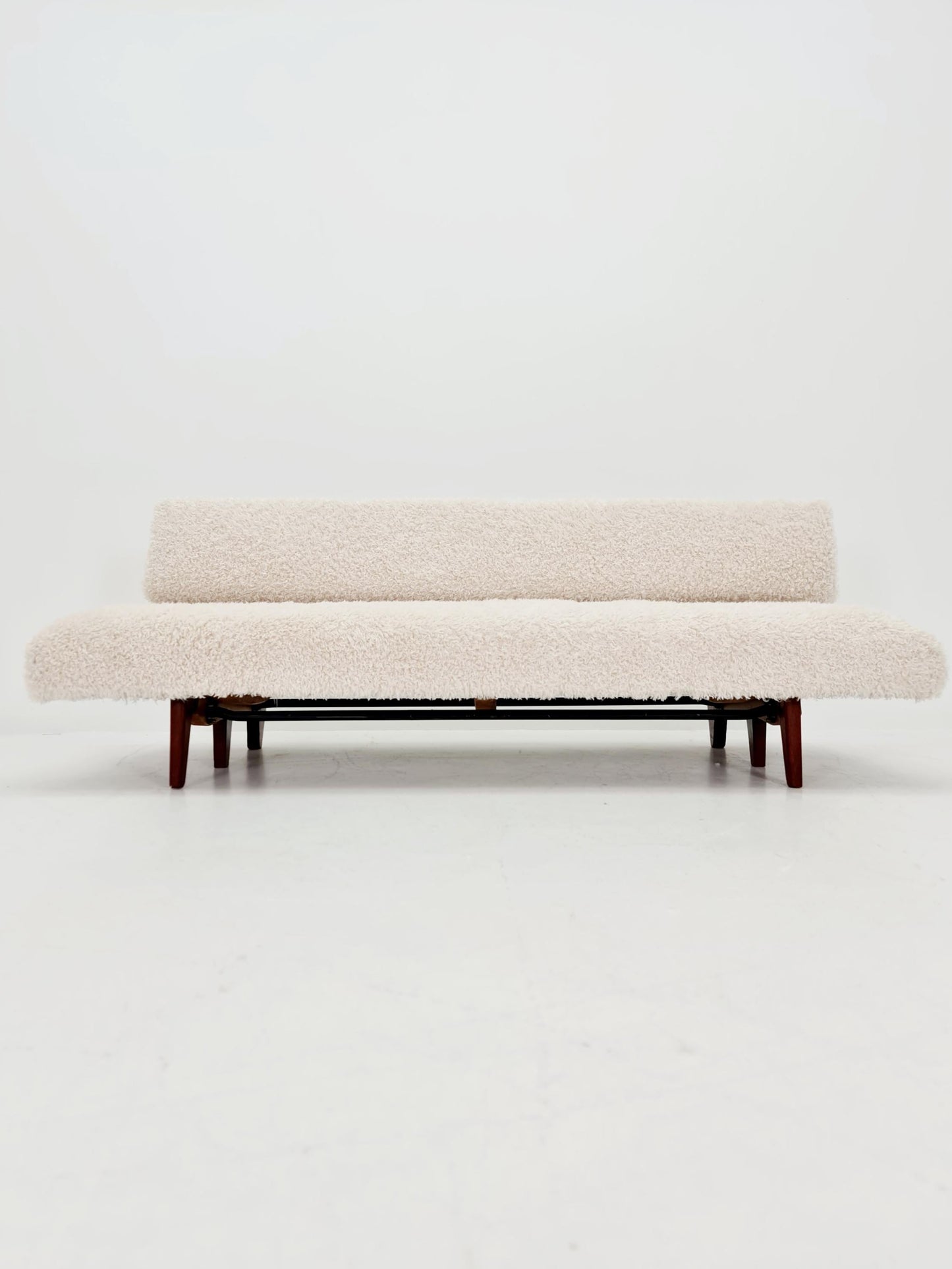 super Rare Midcentury Germen Daybed Teak wood by Franz Hohn for Honeta FH10 1950s