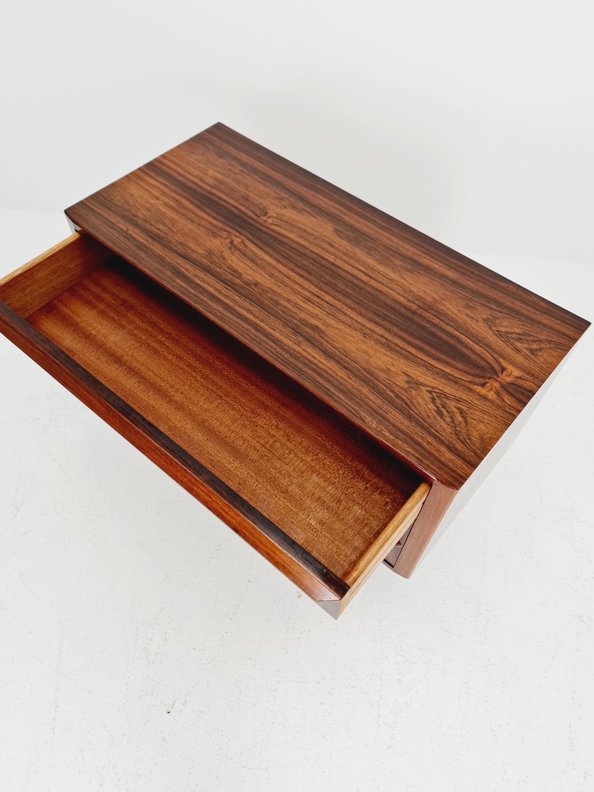 Midcentury danish drawer dresser /3 drawers by EDV. Valentinsen Möbelfabrik 1960s