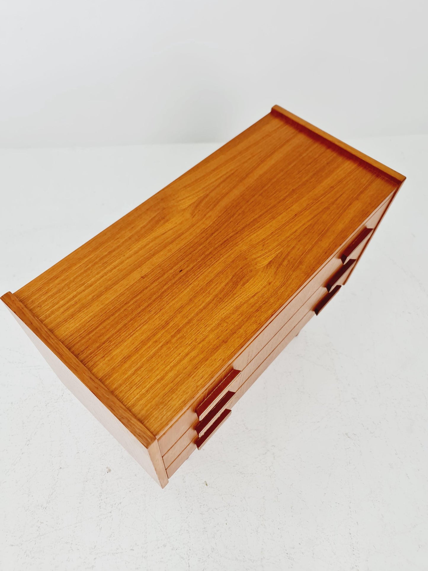 Midcentury danish drawer dresser /3 drawers By Ejsing Möbelfabrik A/S 1960s