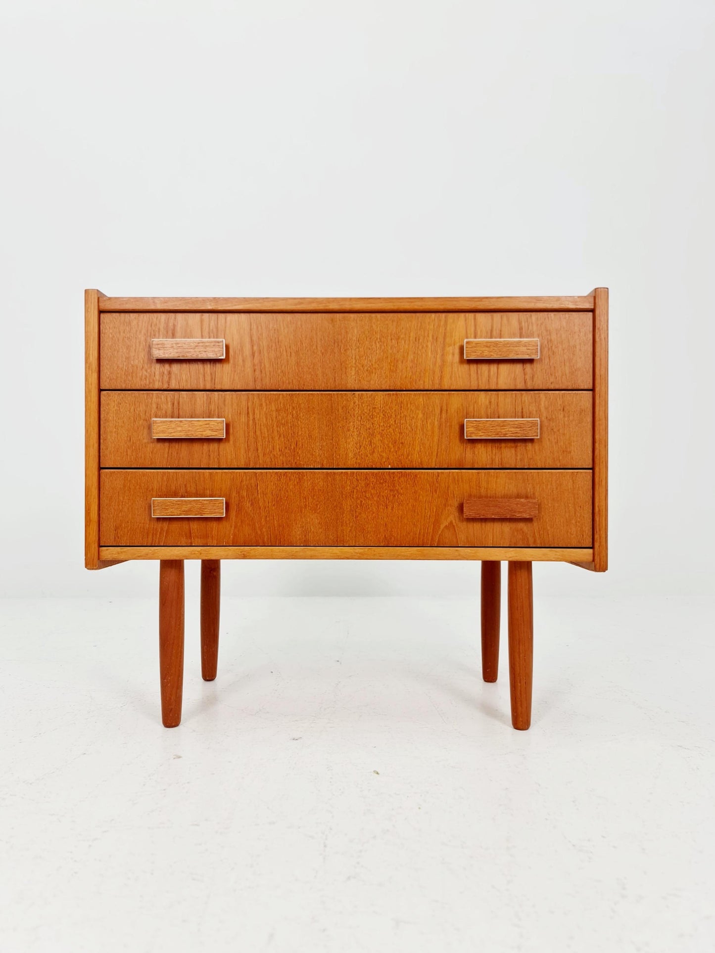 Midcentury danish drawer dresser /3 drawers By Ejsing Möbelfabrik A/S 1960s