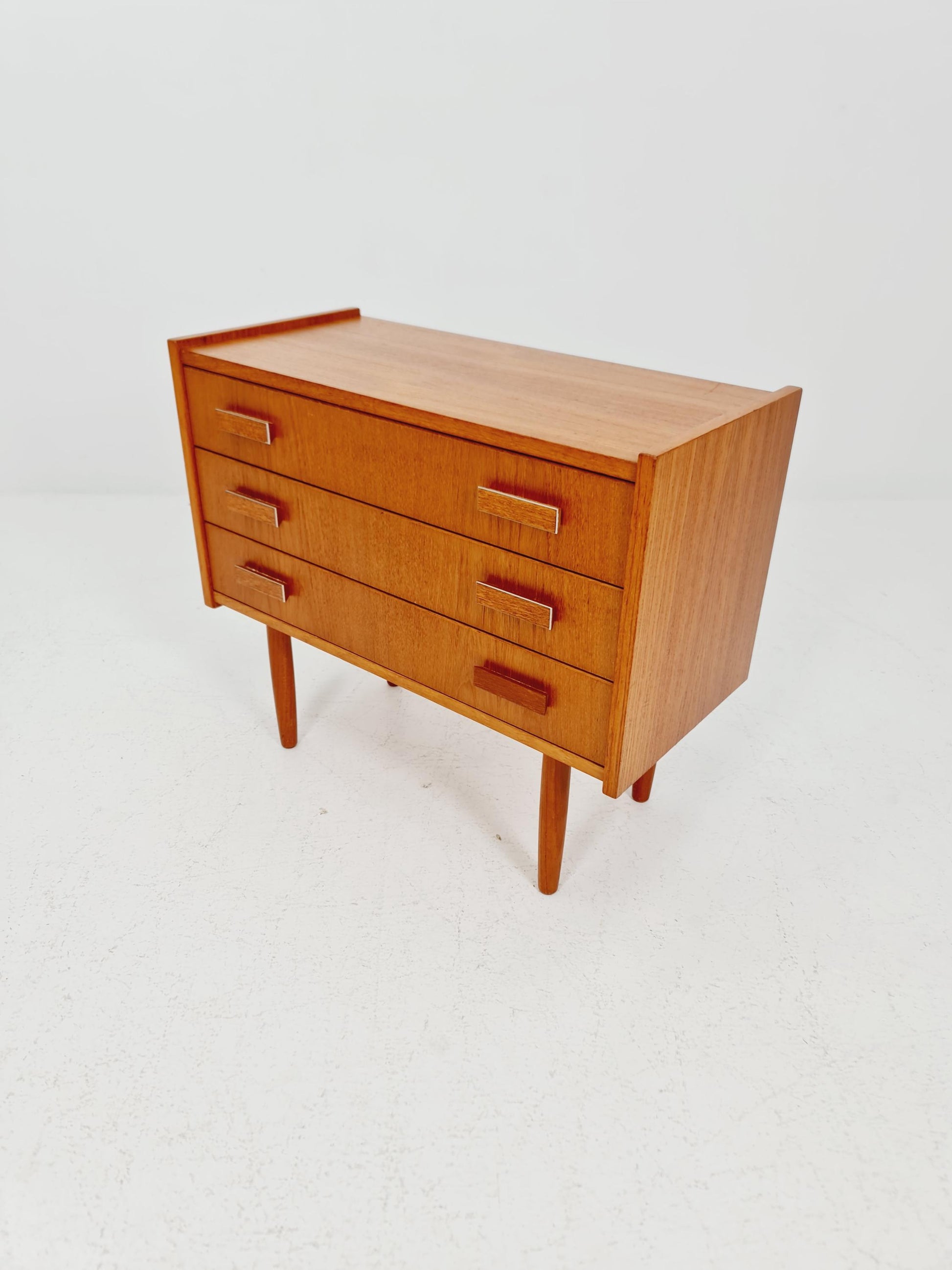Midcentury danish drawer dresser /3 drawers By Ejsing Möbelfabrik A/S 1960s